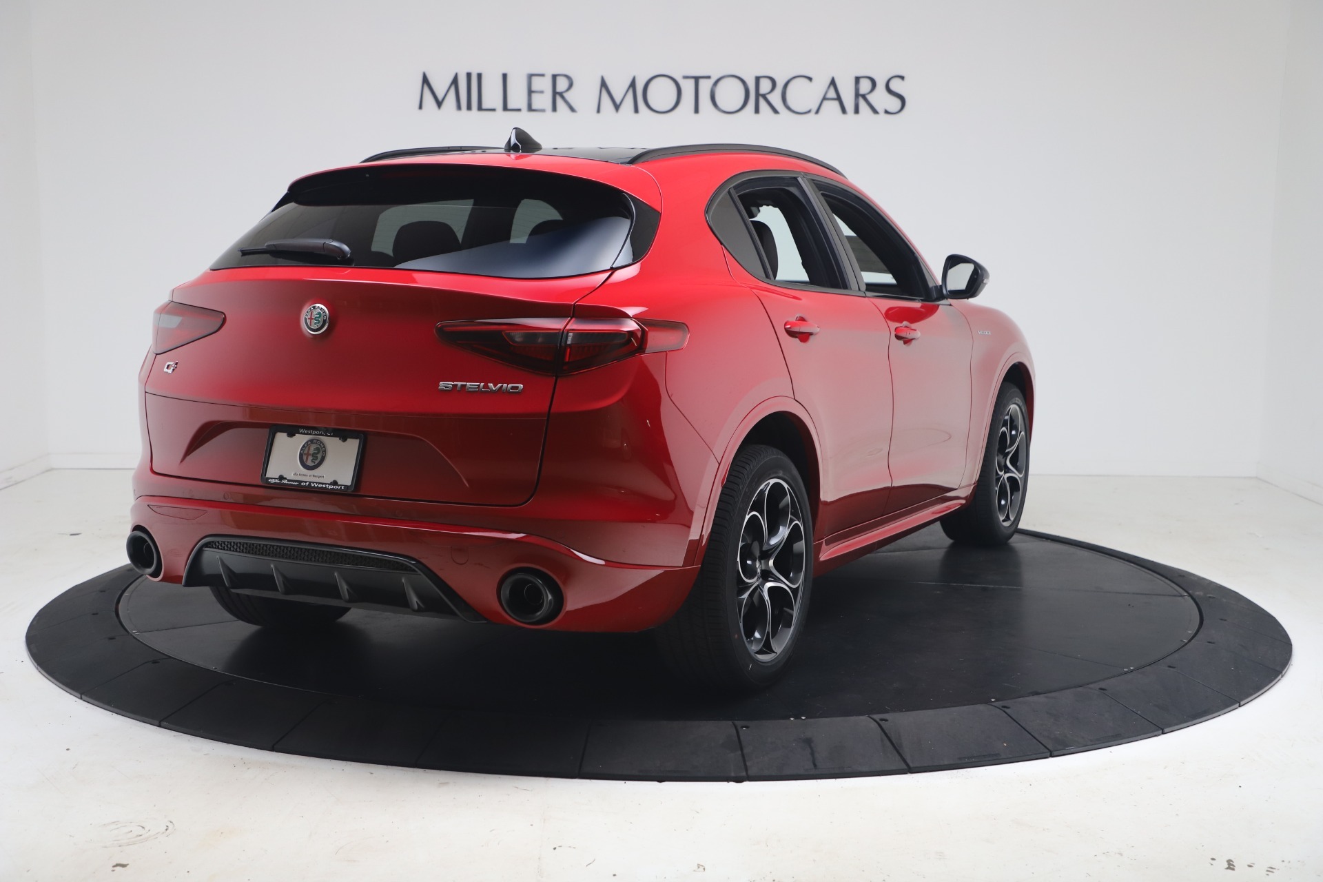 New 2023 Alfa Romeo Stelvio Veloce | St. Petersburg, FL