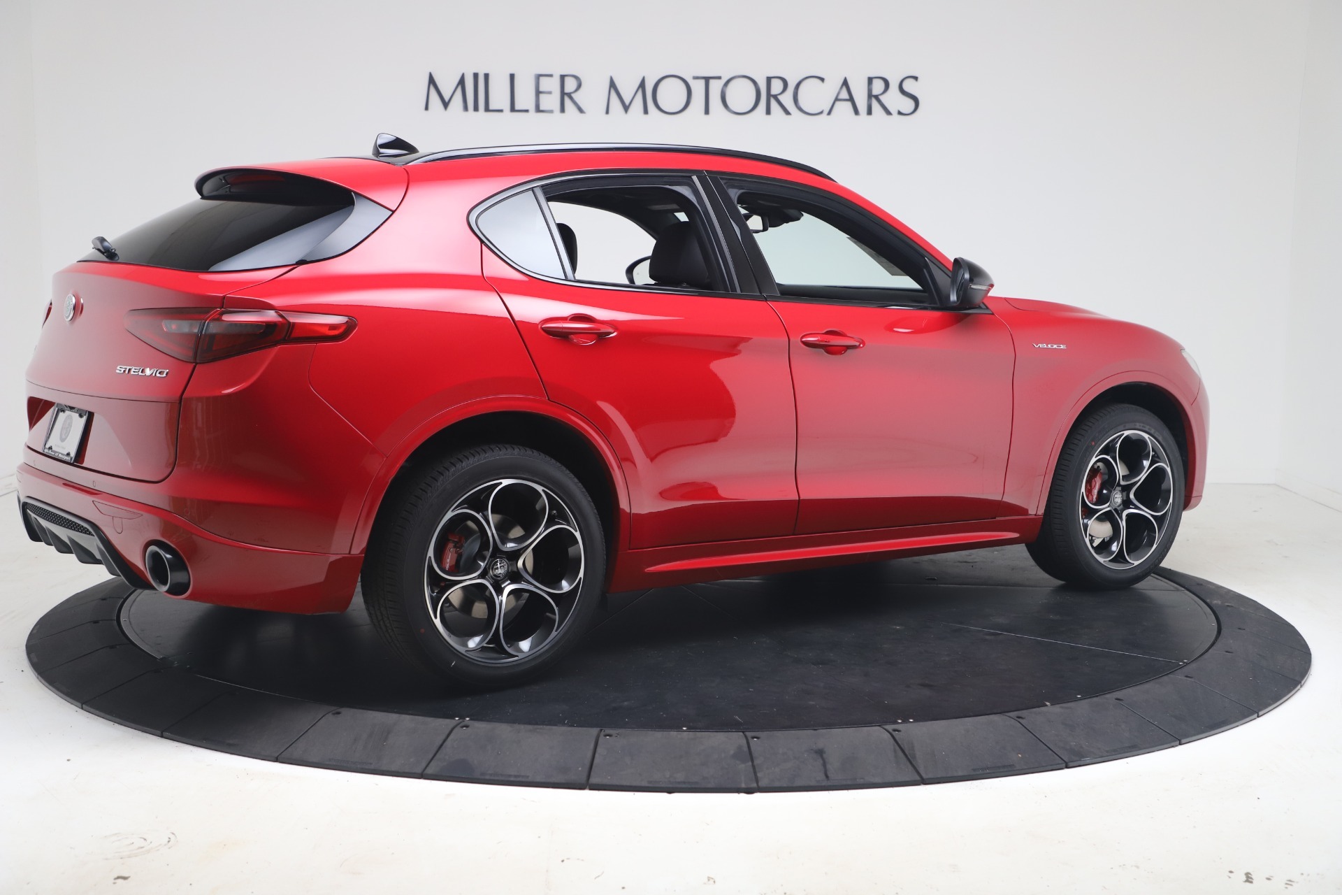 New 2023 Alfa Romeo Stelvio Veloce | St. Petersburg, FL