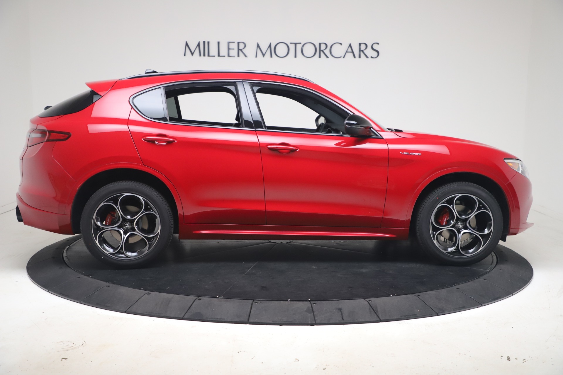 New 2023 Alfa Romeo Stelvio Veloce | St. Petersburg, FL