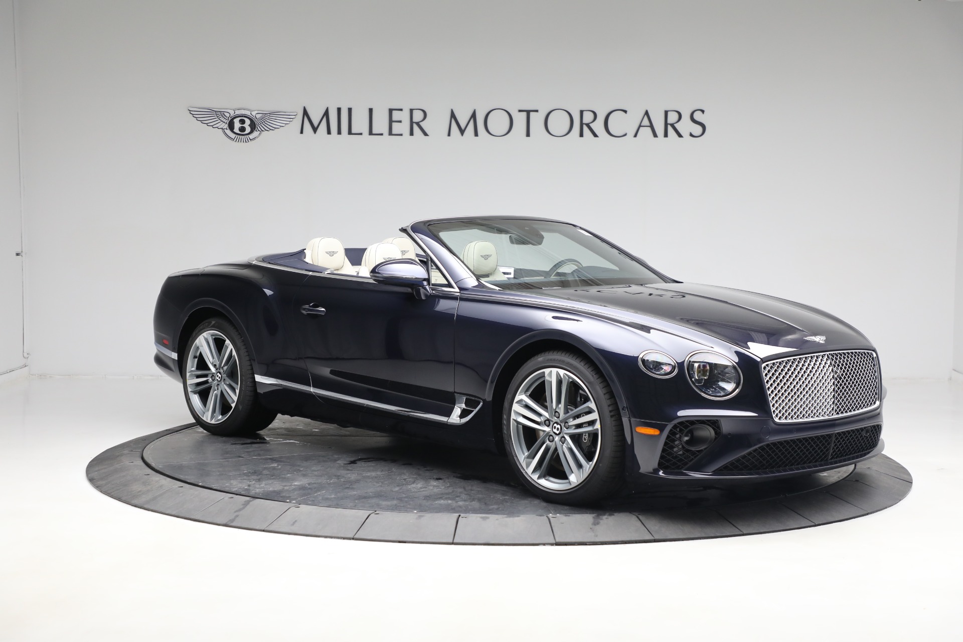 New 2023 Bentley Continental GTC V8 | St. Petersburg, FL