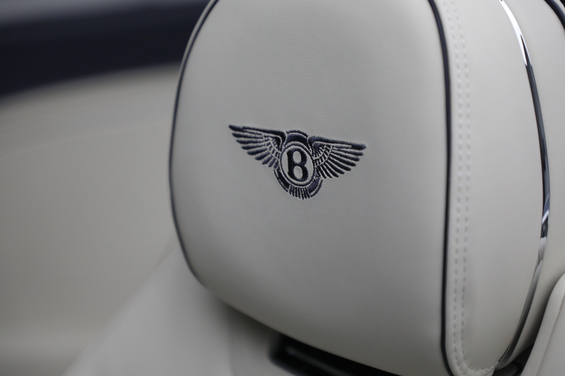 New 2023 Bentley Continental GTC V8 | St. Petersburg, FL