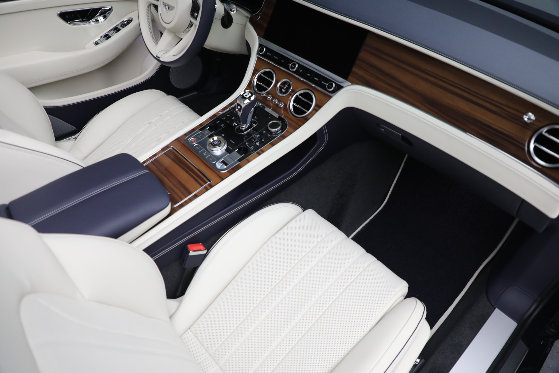 New 2023 Bentley Continental GTC V8 | St. Petersburg, FL