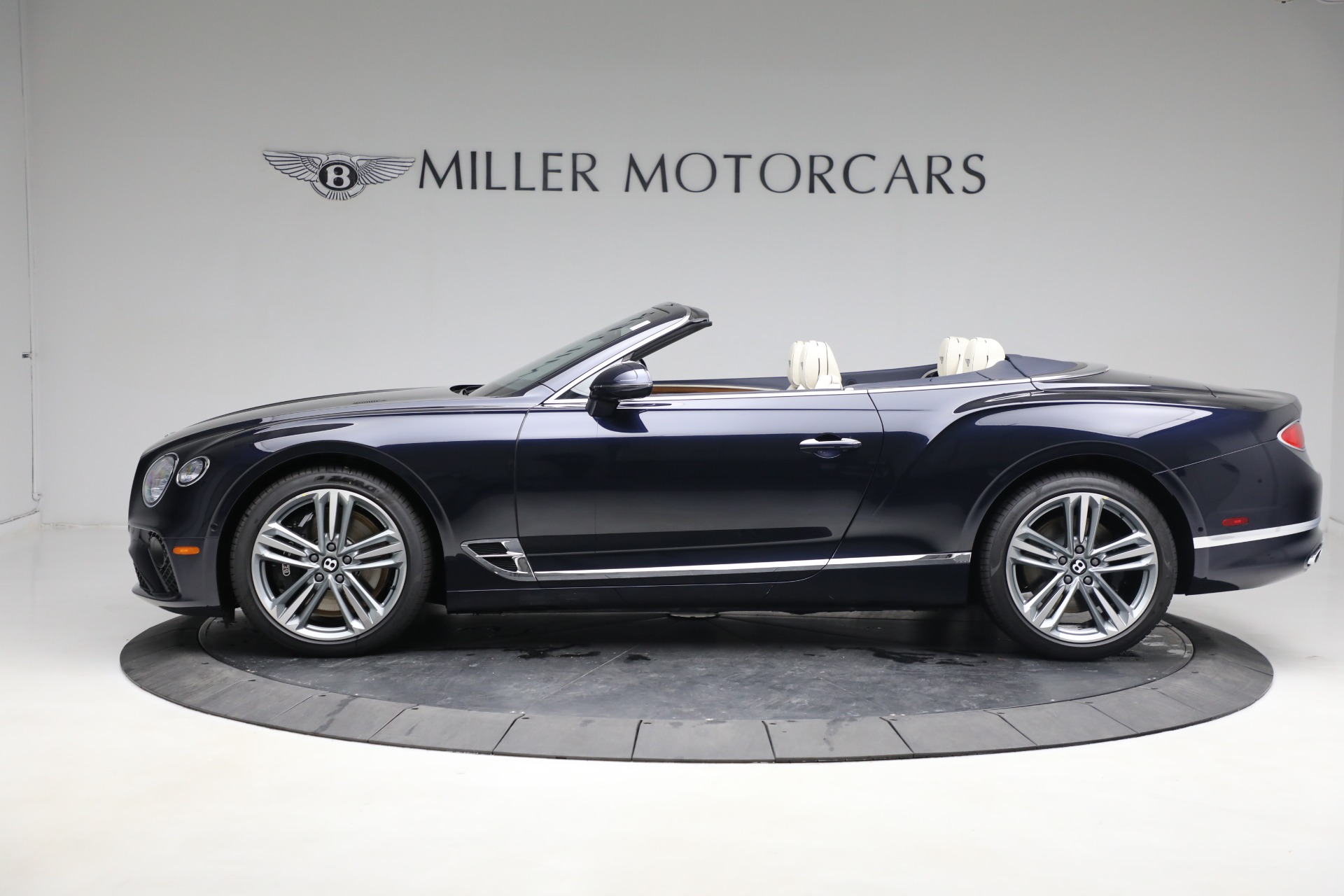 New 2023 Bentley Continental GTC V8 | St. Petersburg, FL