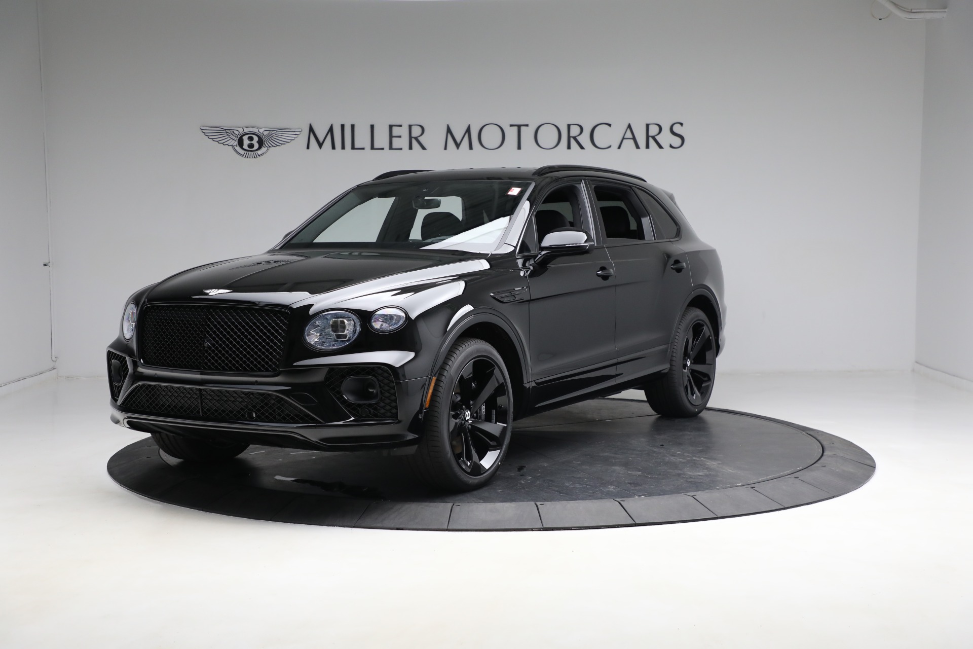 New 2023 Bentley Bentayga V8 | St. Petersburg, FL
