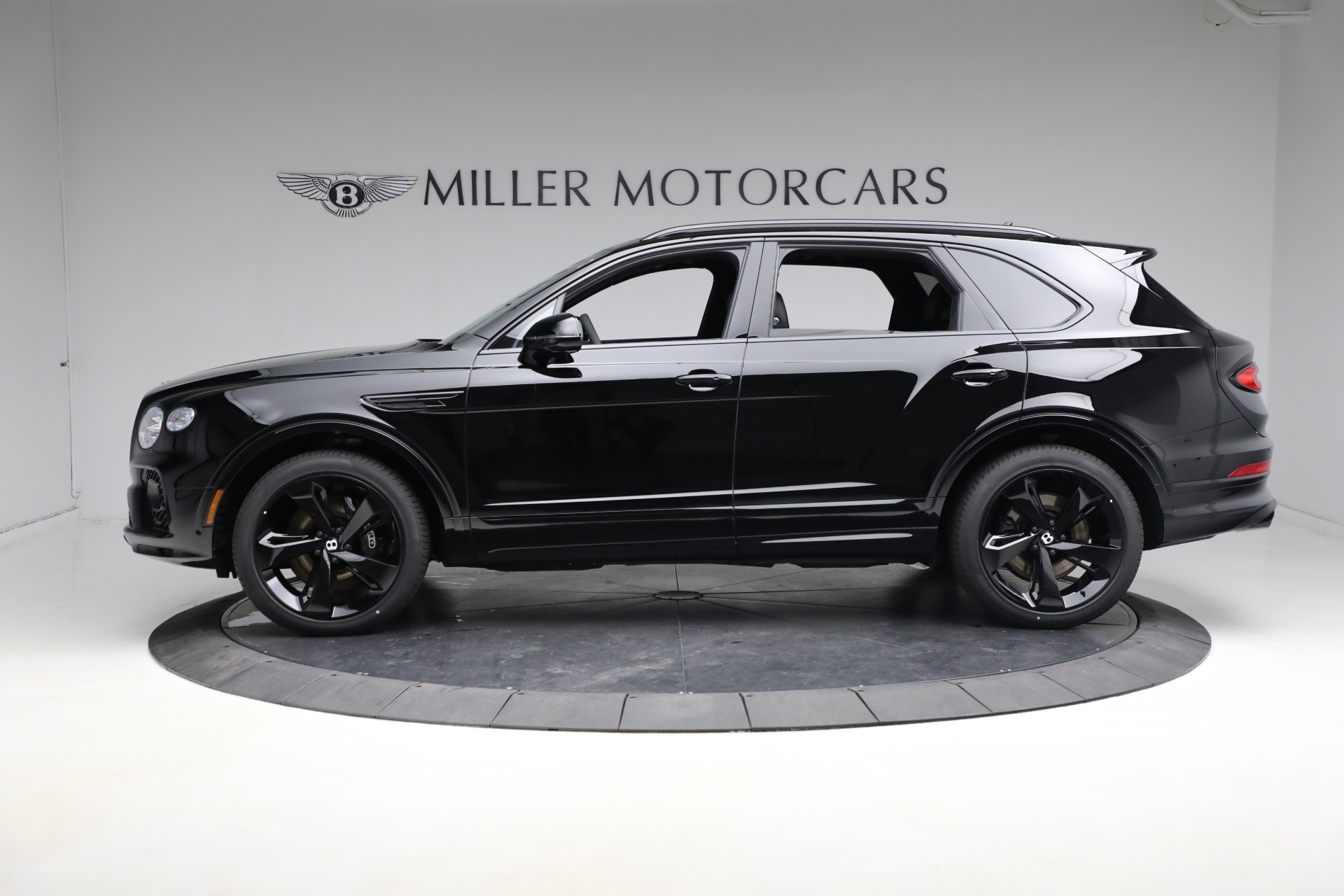 New 2023 Bentley Bentayga V8 | St. Petersburg, FL