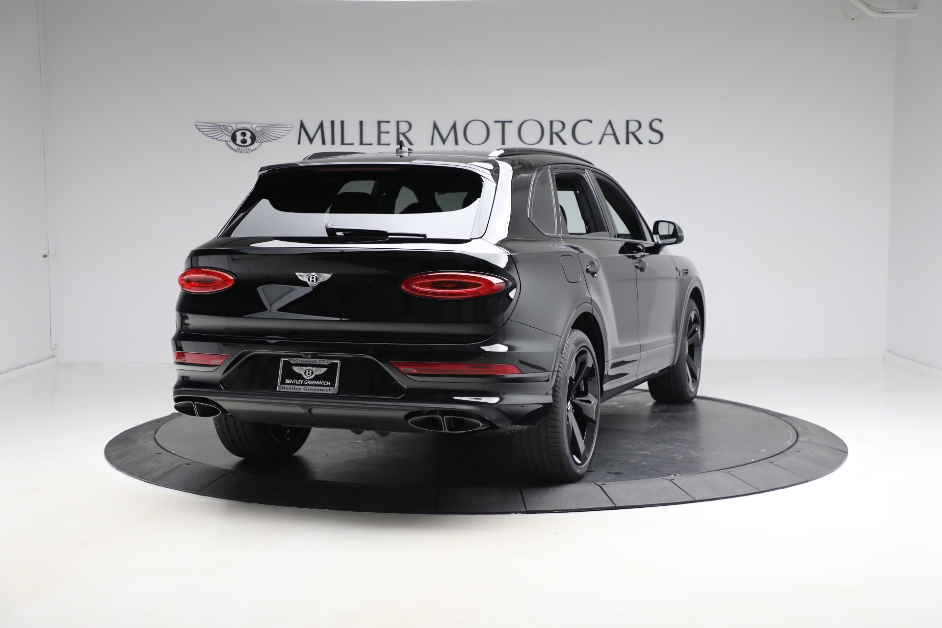 New 2023 Bentley Bentayga V8 | St. Petersburg, FL