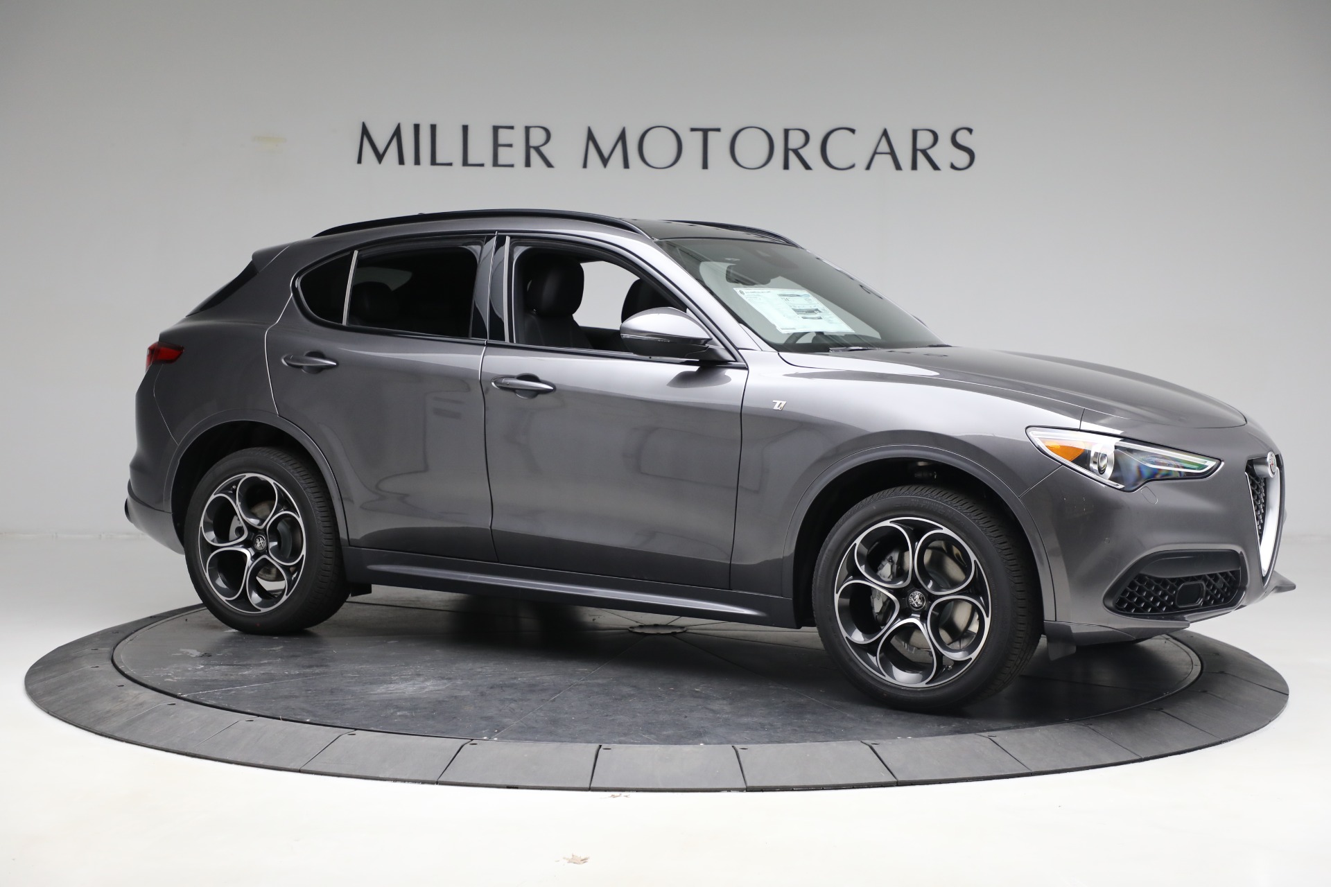 New 2023 Alfa Romeo Stelvio Ti | St. Petersburg, FL