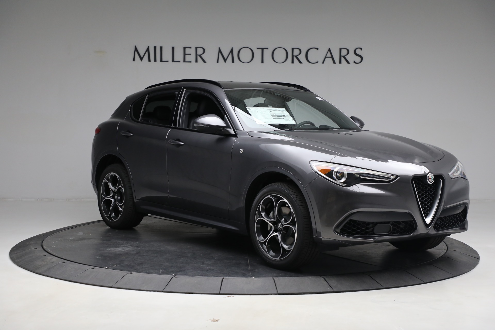 New 2023 Alfa Romeo Stelvio Ti | St. Petersburg, FL