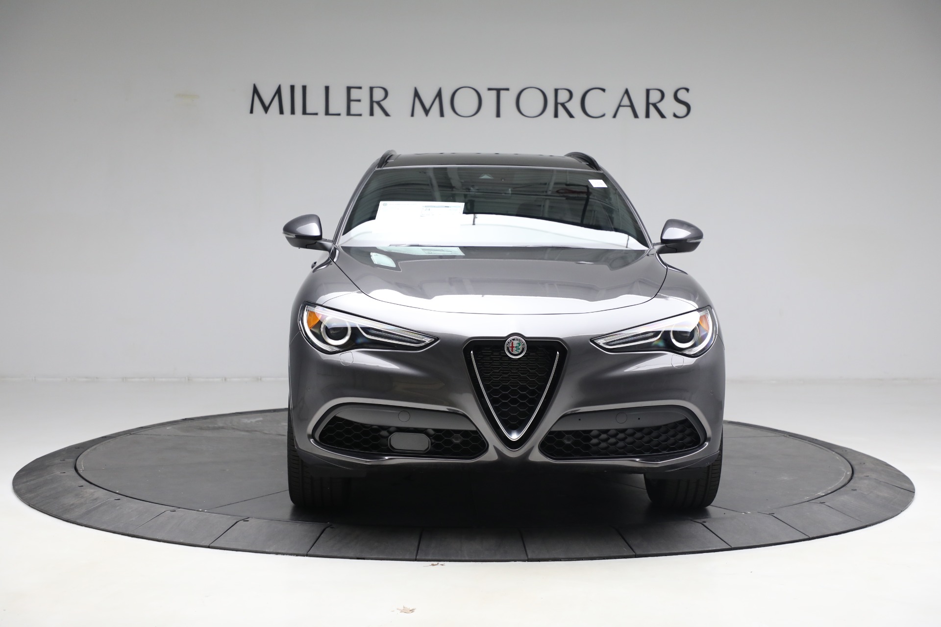New 2023 Alfa Romeo Stelvio Ti | St. Petersburg, FL