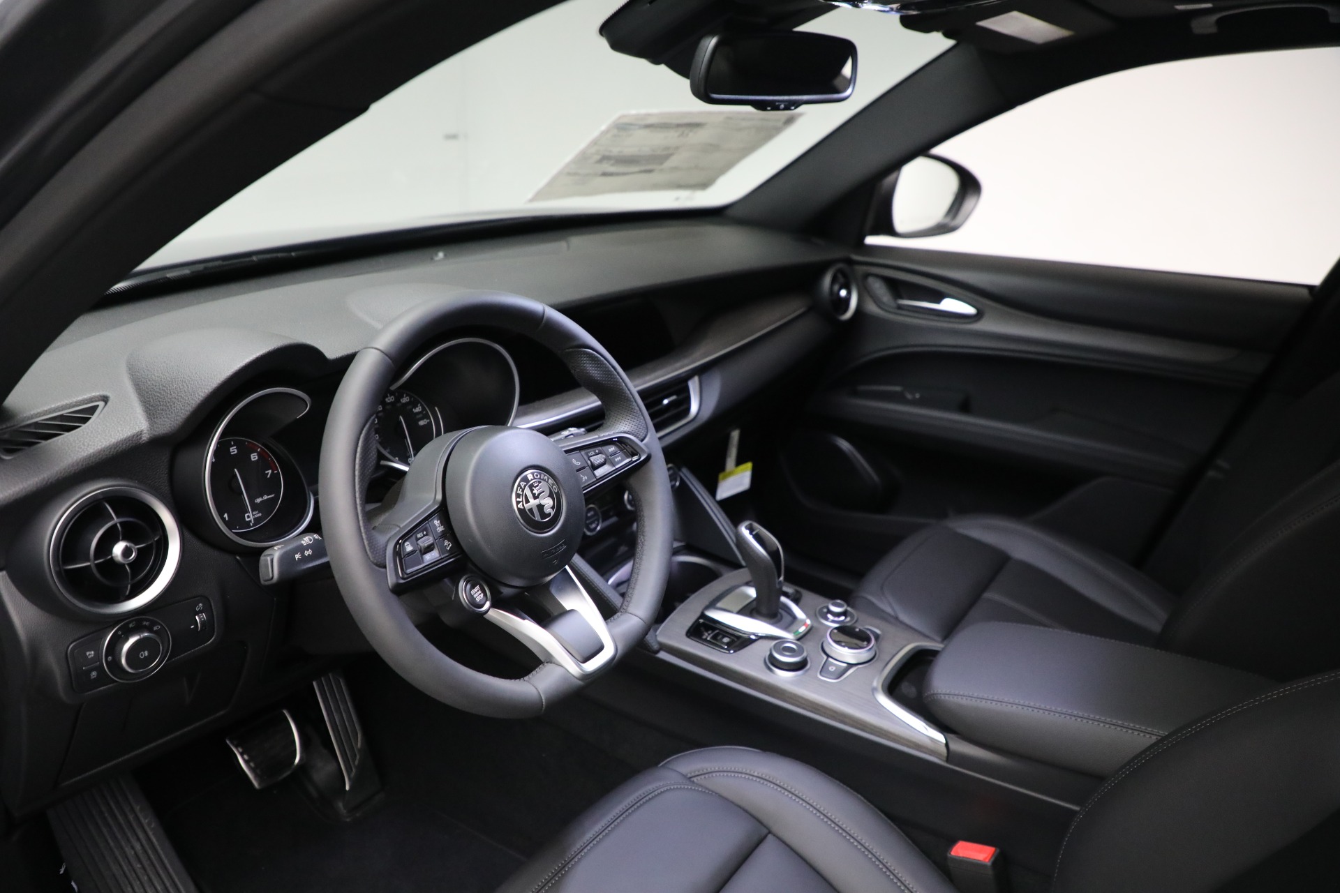 New 2023 Alfa Romeo Stelvio Ti | St. Petersburg, FL
