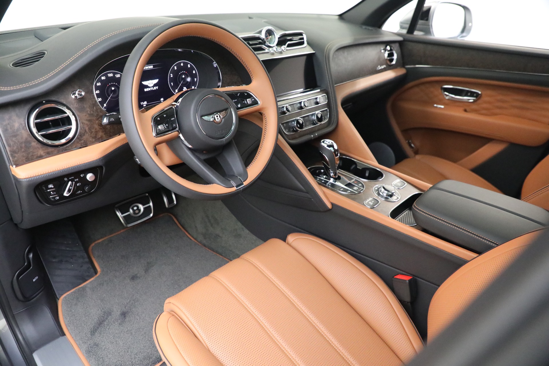 New 2023 Bentley Bentayga EWB Azure V8 | St. Petersburg, FL