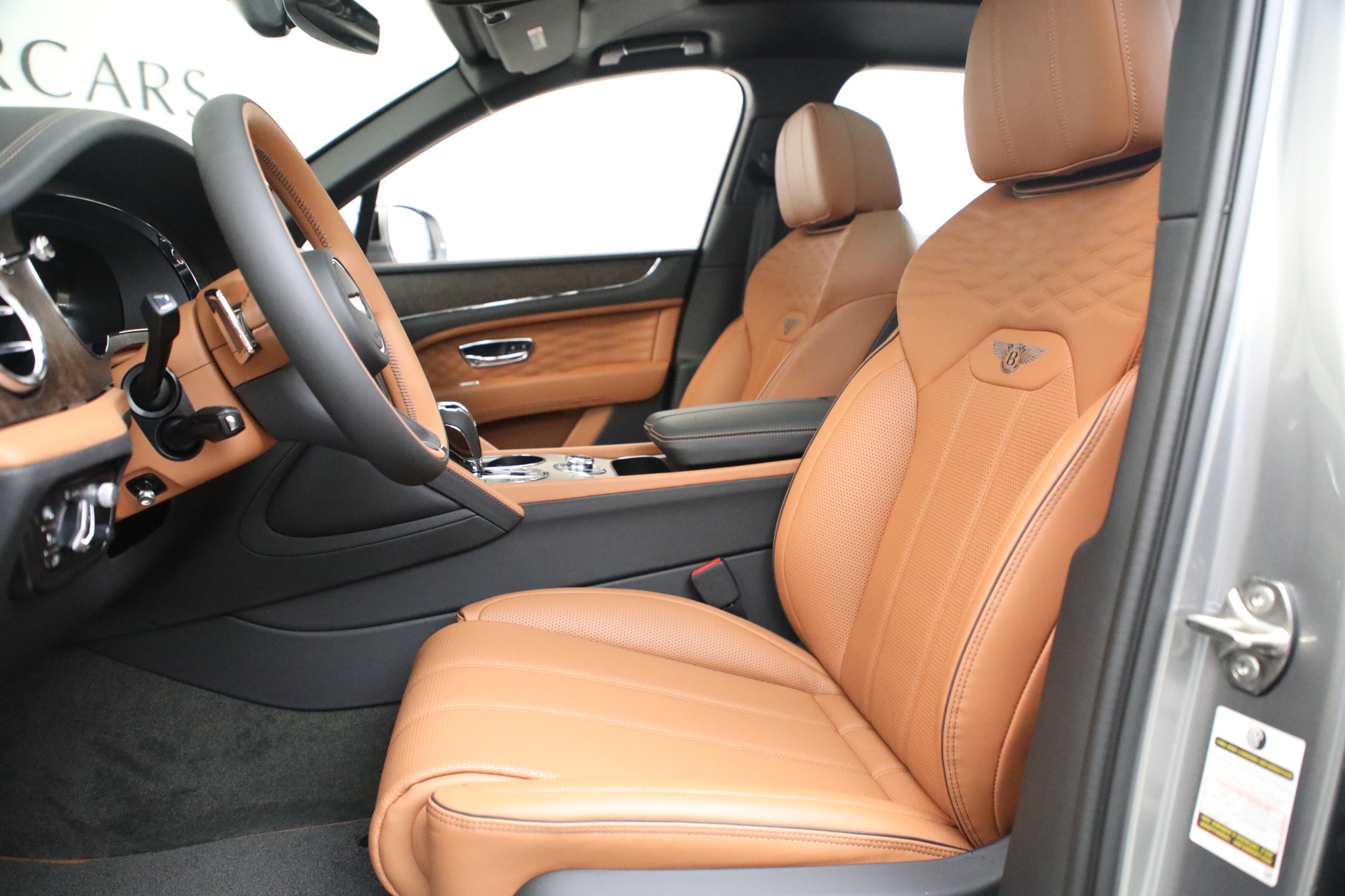 New 2023 Bentley Bentayga EWB Azure V8 | St. Petersburg, FL