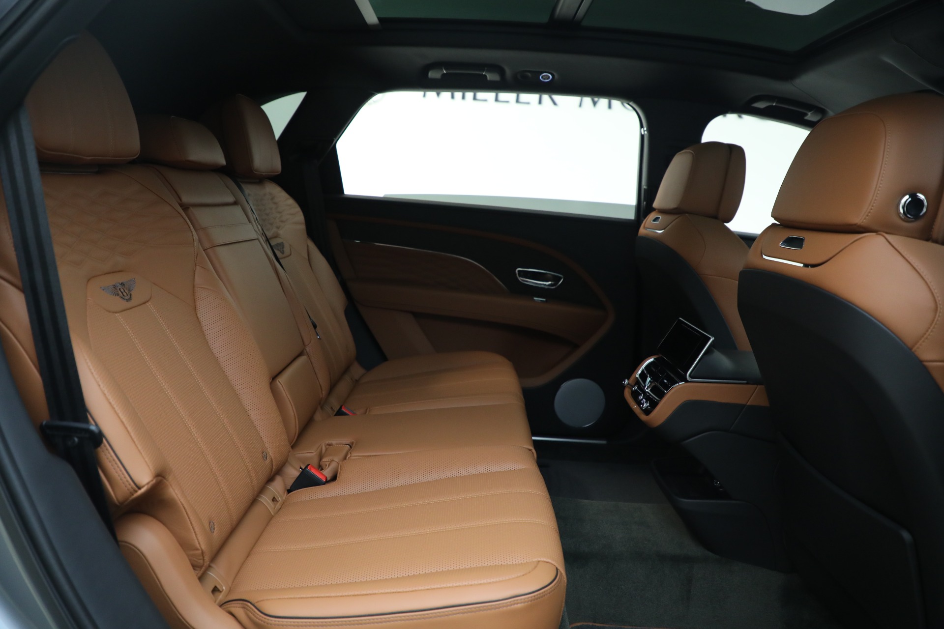 New 2023 Bentley Bentayga EWB Azure V8 | St. Petersburg, FL