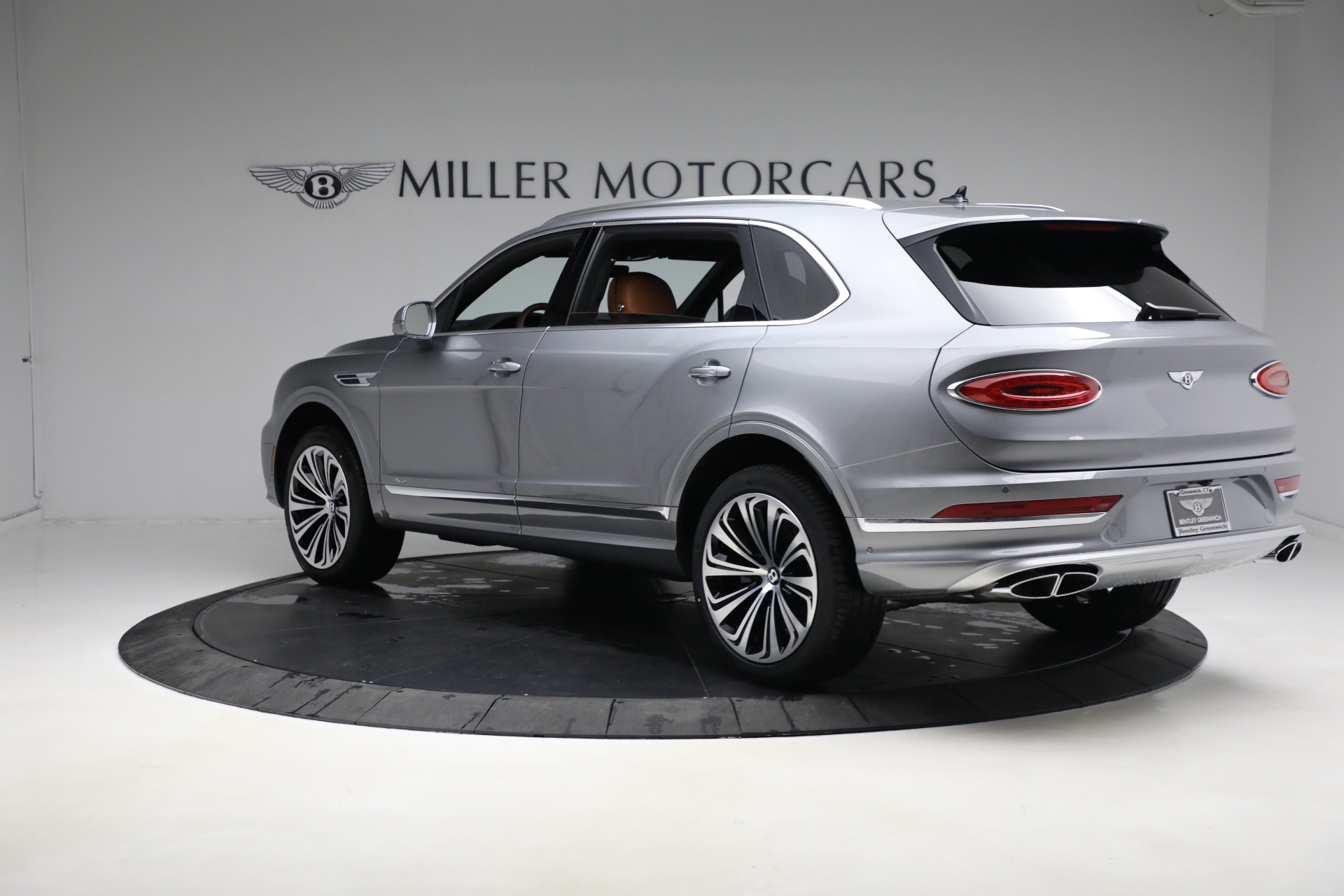 New 2023 Bentley Bentayga EWB Azure V8 | St. Petersburg, FL