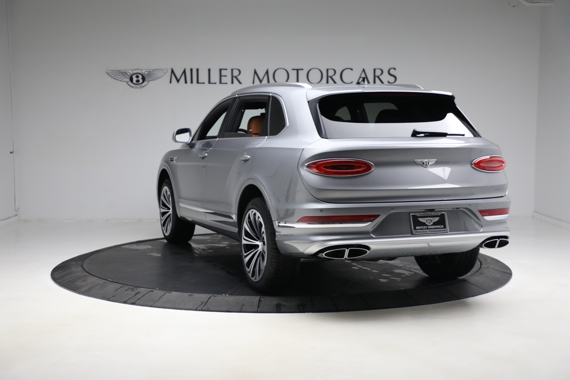 New 2023 Bentley Bentayga EWB Azure V8 | St. Petersburg, FL