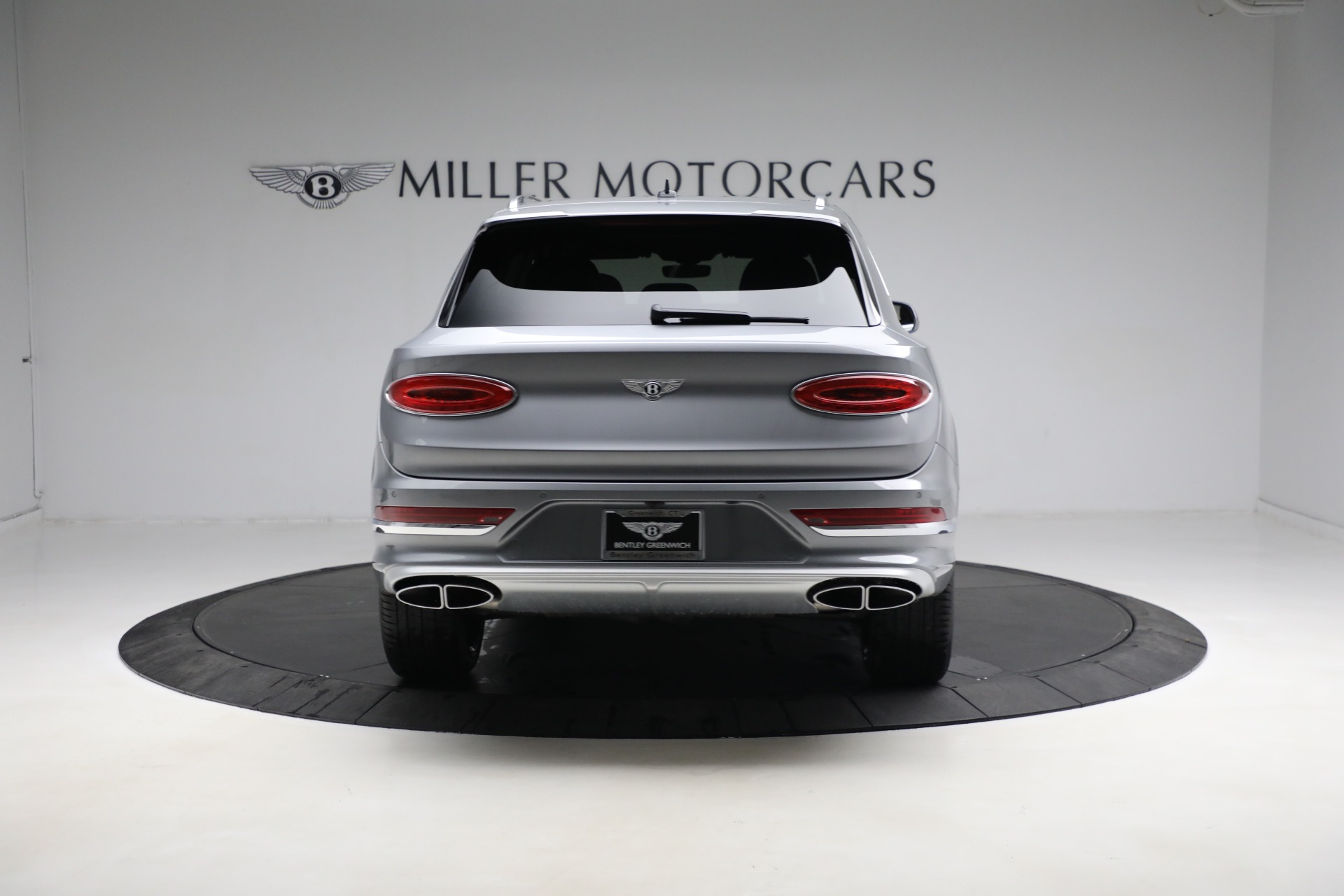 New 2023 Bentley Bentayga EWB Azure V8 | St. Petersburg, FL