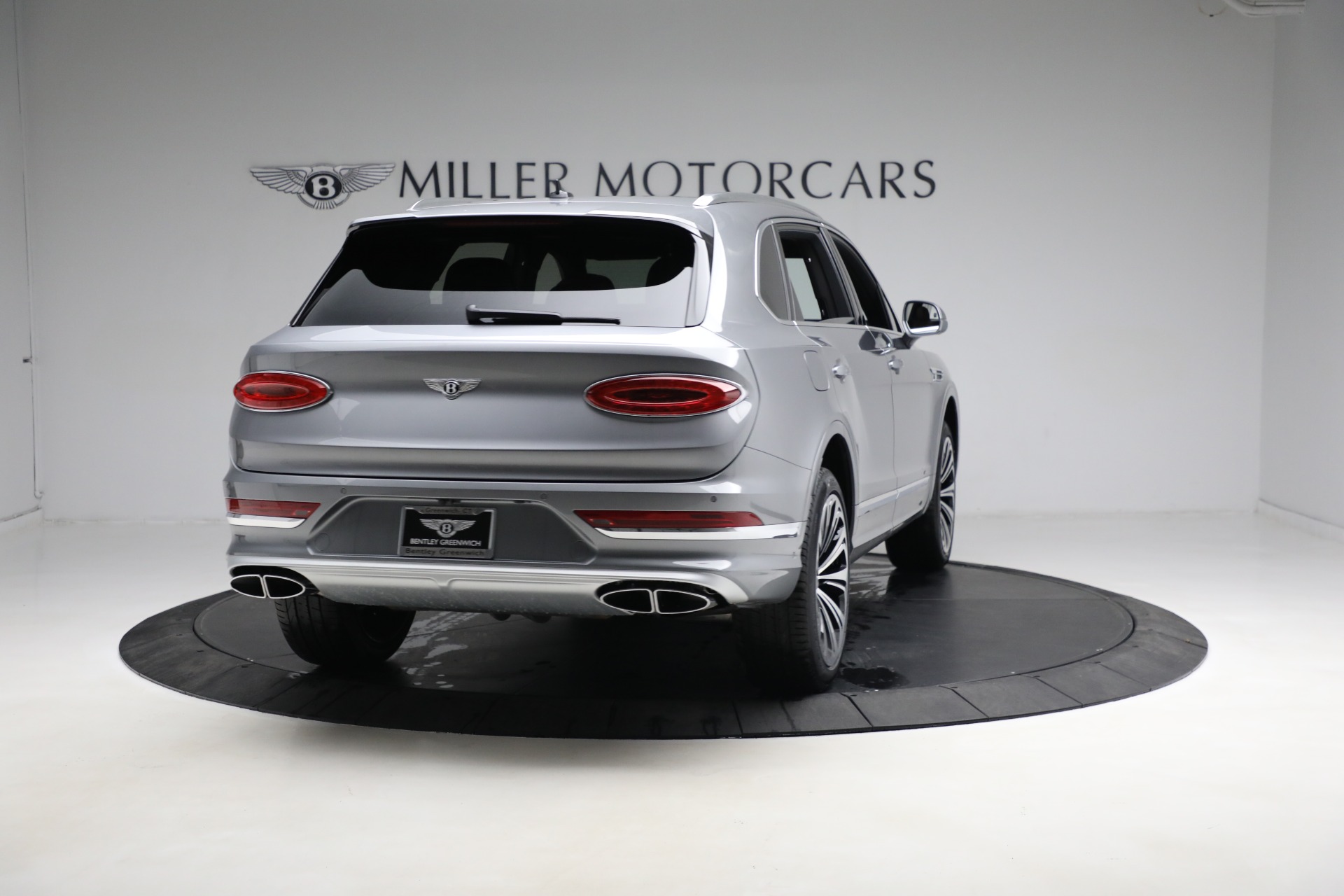 New 2023 Bentley Bentayga EWB Azure V8 | St. Petersburg, FL
