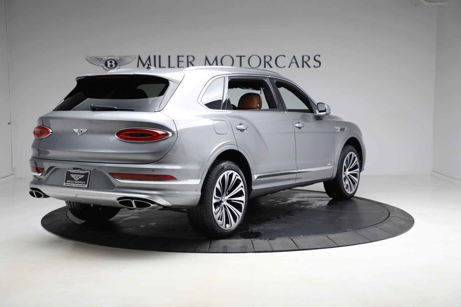 New 2023 Bentley Bentayga EWB Azure V8 | St. Petersburg, FL