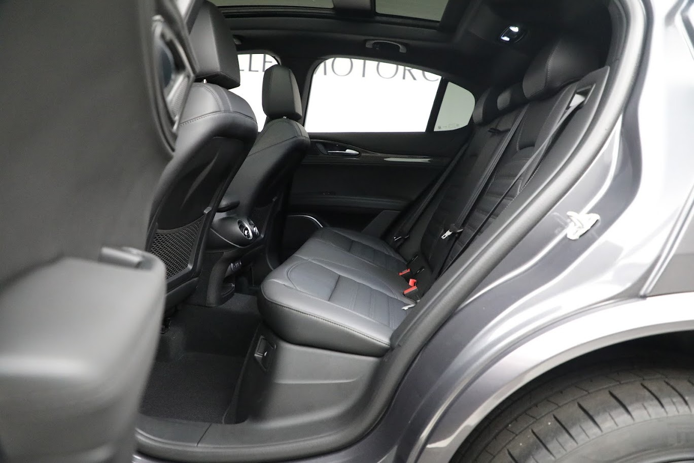 New 2023 Alfa Romeo Stelvio Quadrifoglio | St. Petersburg, FL