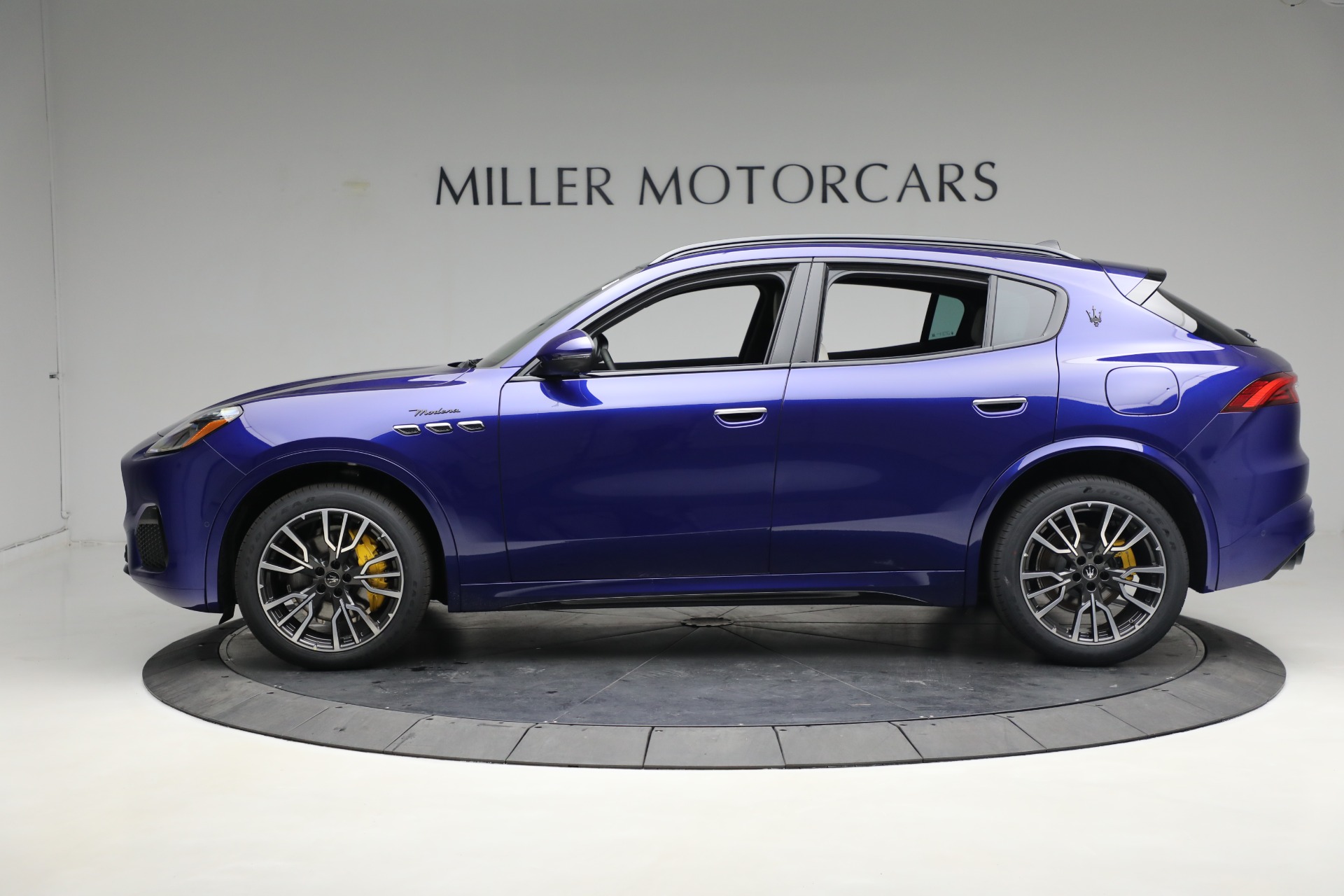 New 2023 Maserati Grecale Modena | St. Petersburg, FL
