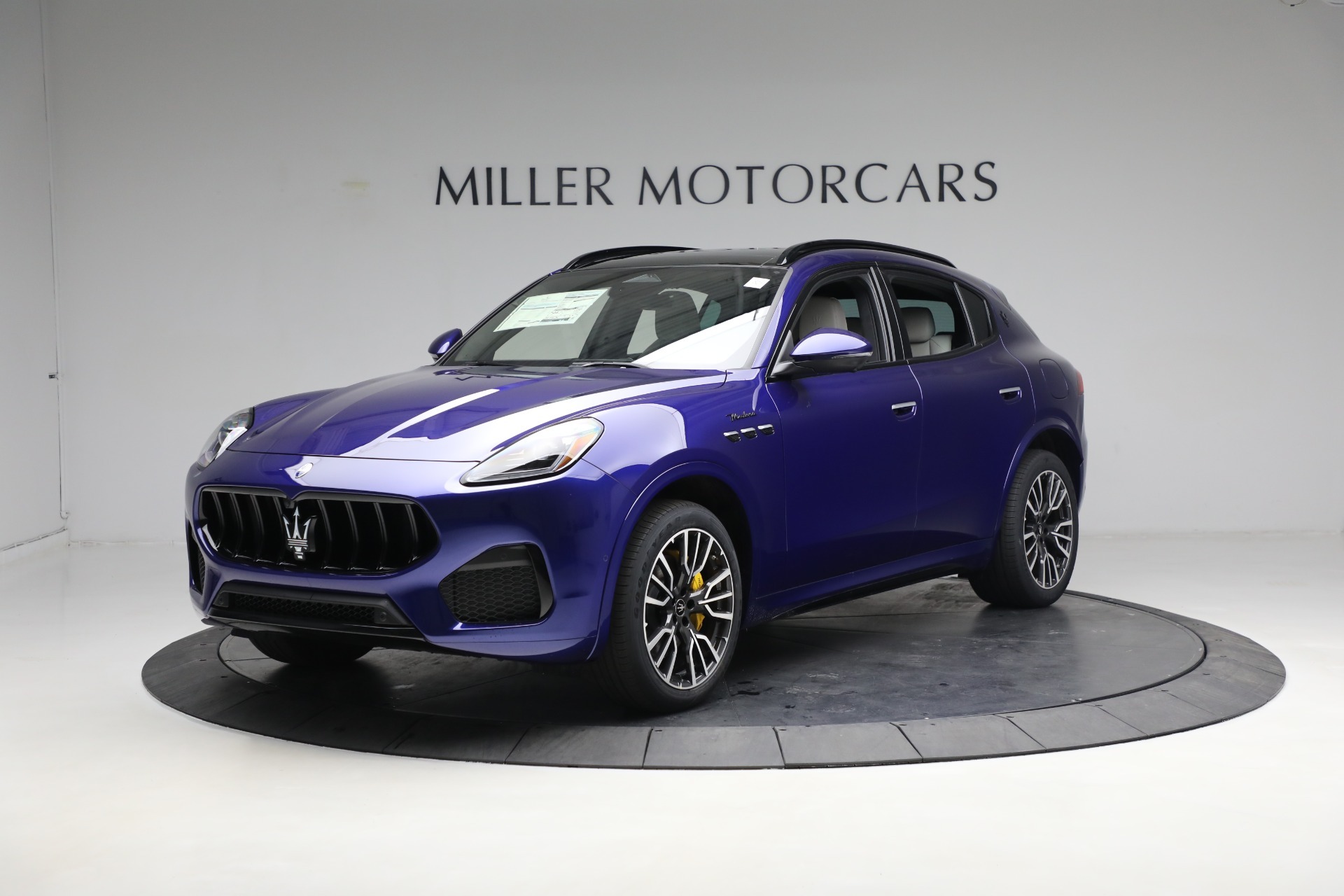 New 2023 Maserati Grecale Modena | St. Petersburg, FL