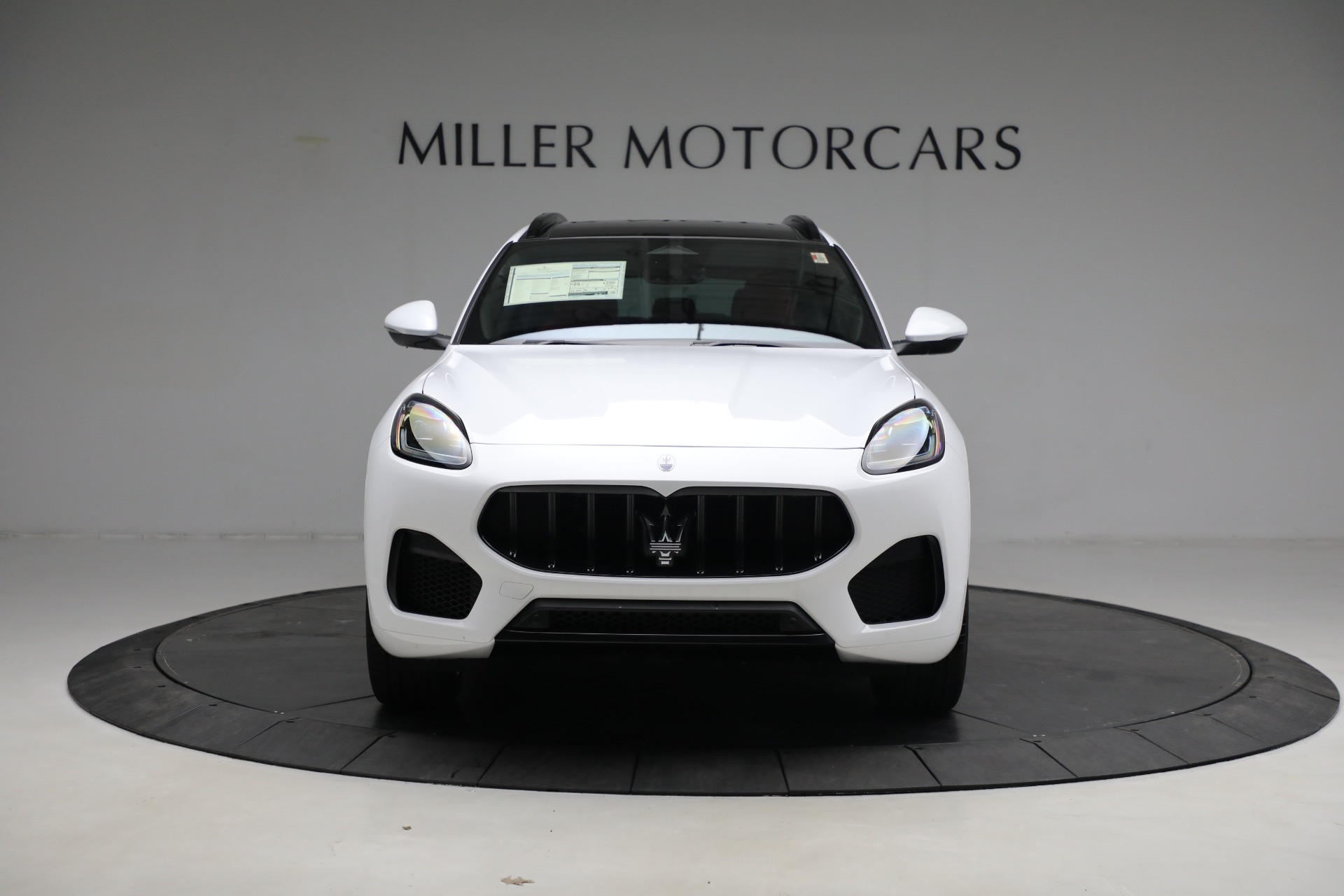 New 2023 Maserati Grecale Modena | St. Petersburg, FL