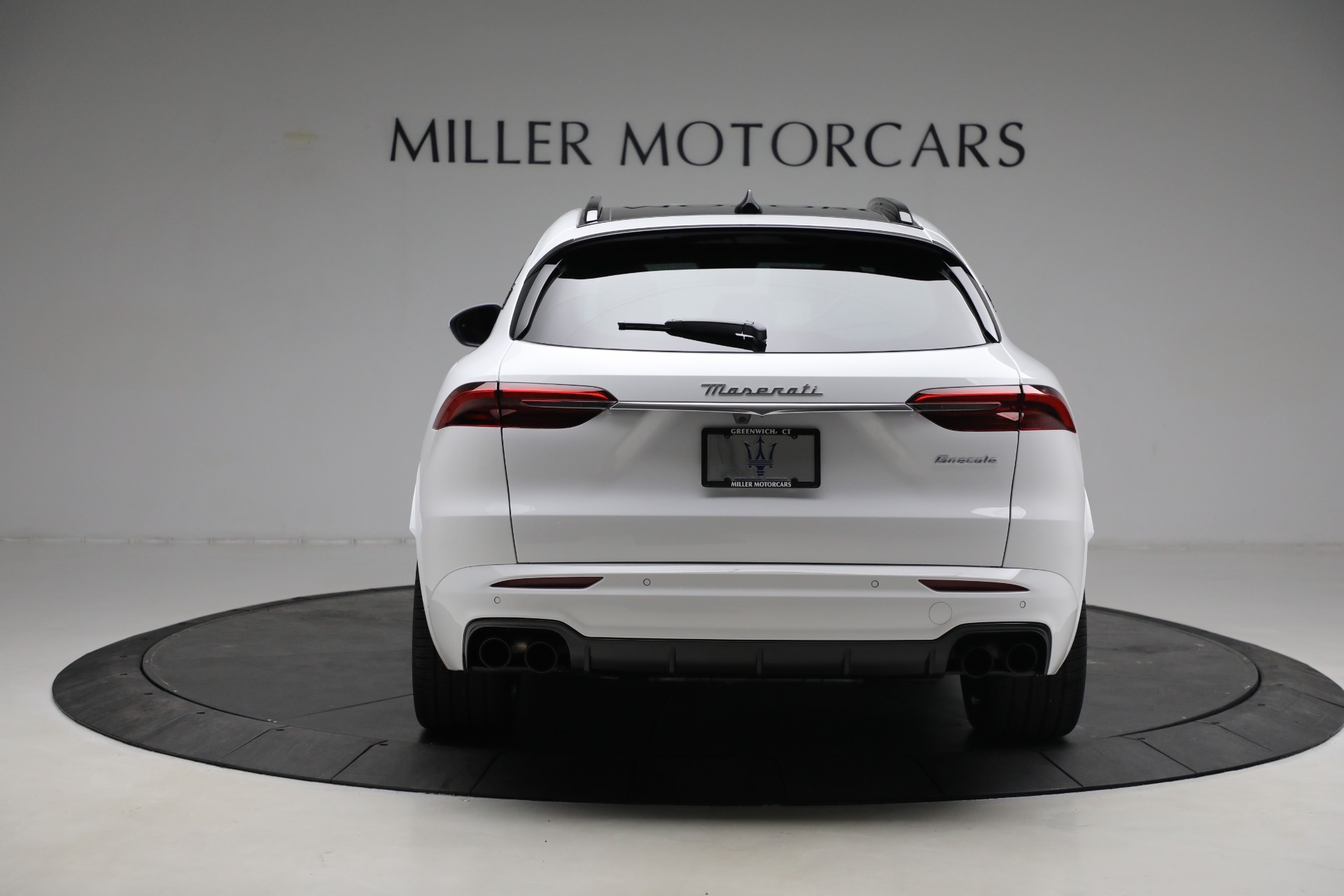 New 2023 Maserati Grecale Modena | St. Petersburg, FL