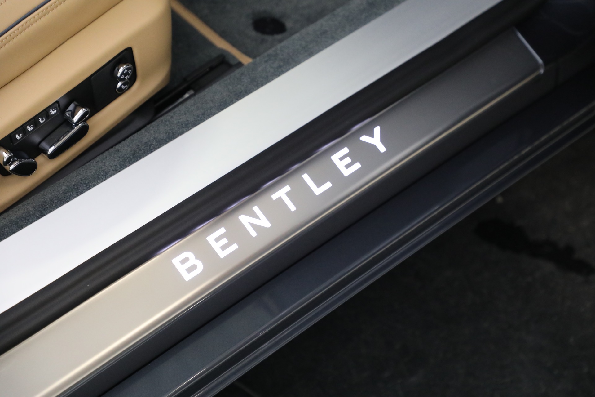 New 2023 Bentley Continental GTC V8 | St. Petersburg, FL