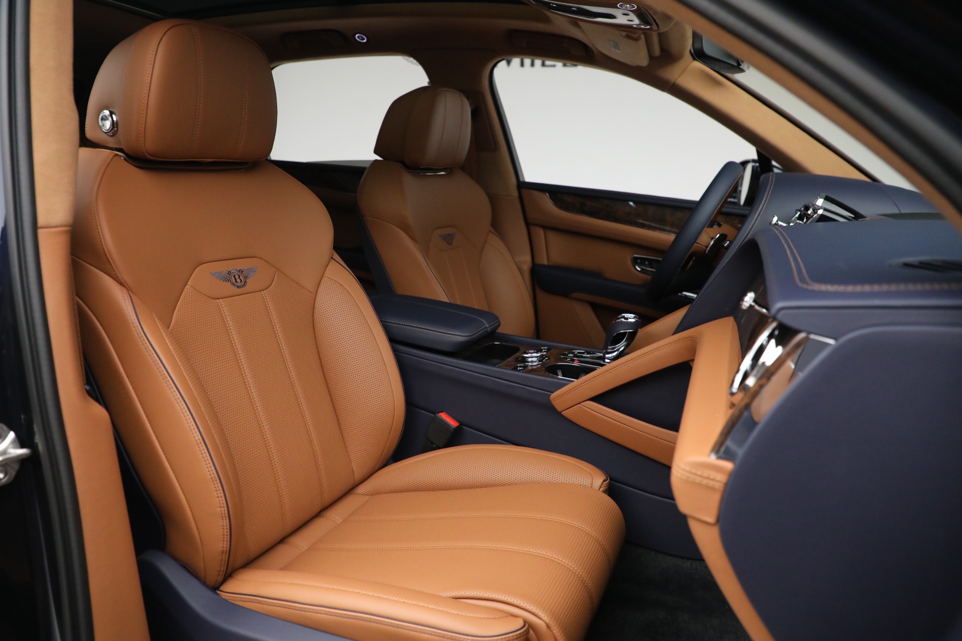 New 2023 Bentley Bentayga V8 | St. Petersburg, FL
