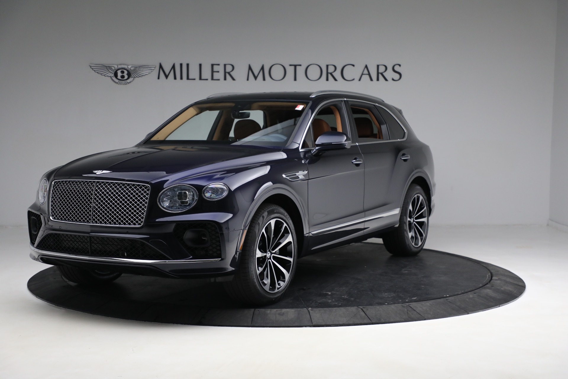 New 2023 Bentley Bentayga V8 | St. Petersburg, FL
