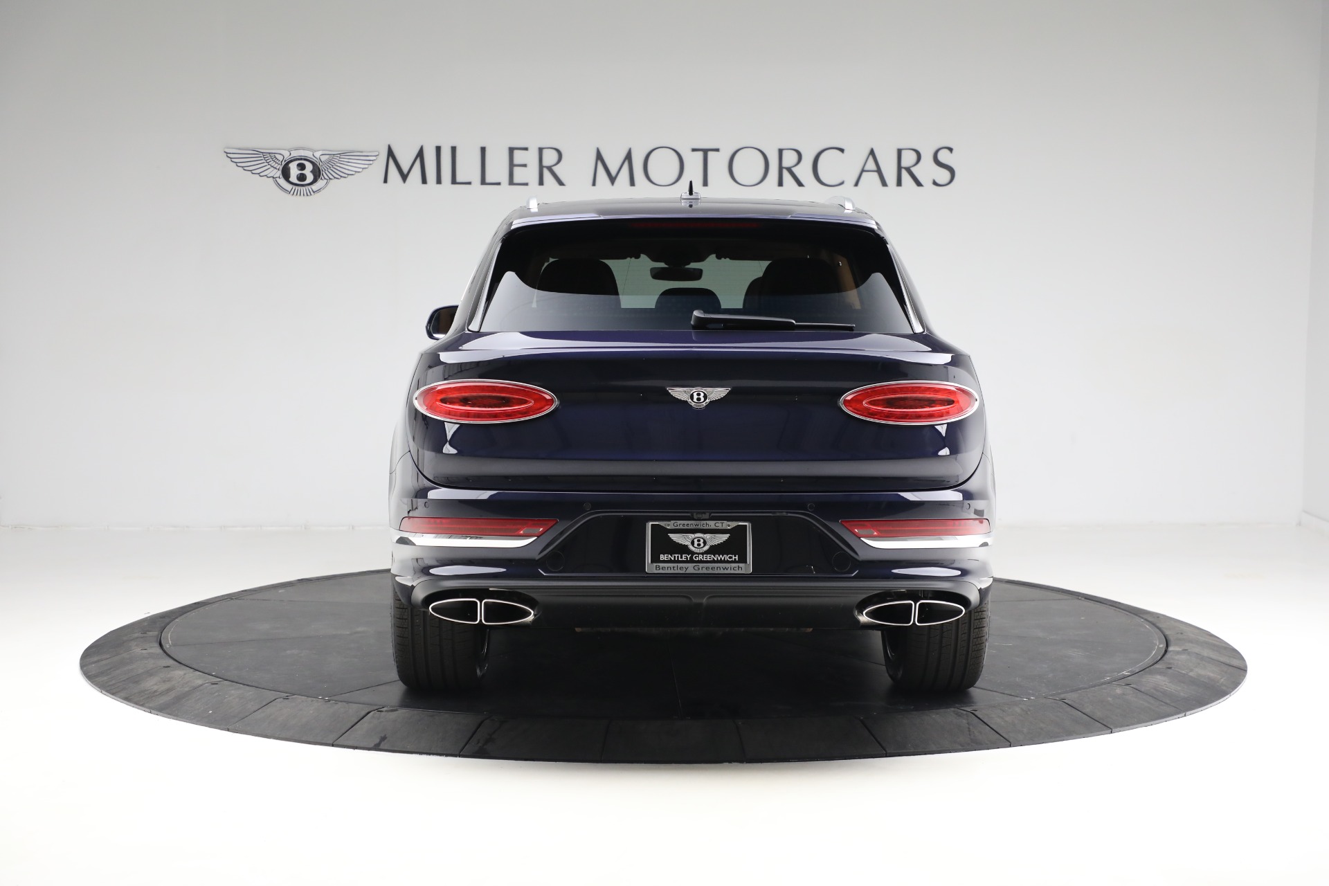 New 2023 Bentley Bentayga V8 | St. Petersburg, FL
