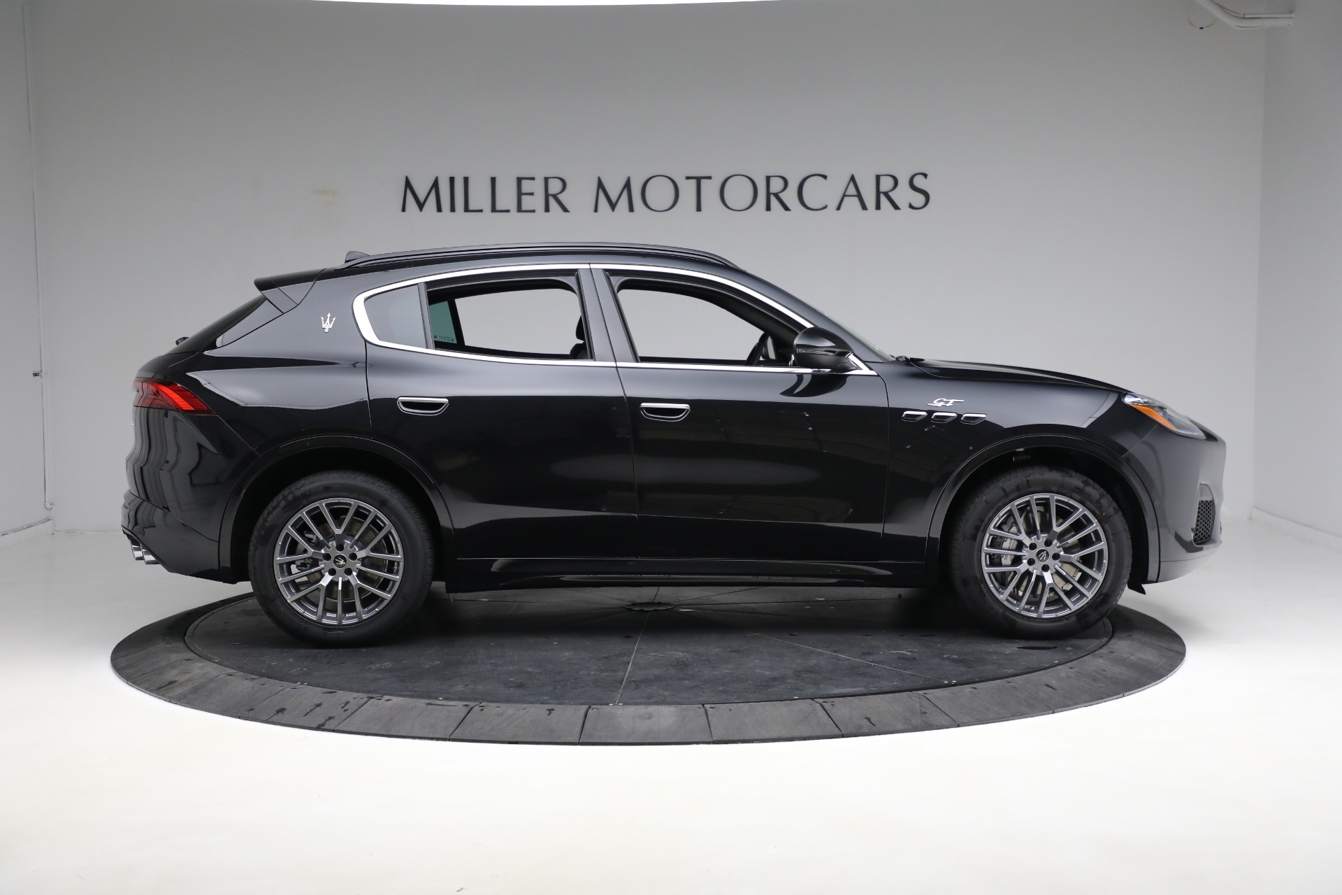 New 2023 Maserati Grecale GT | St. Petersburg, FL