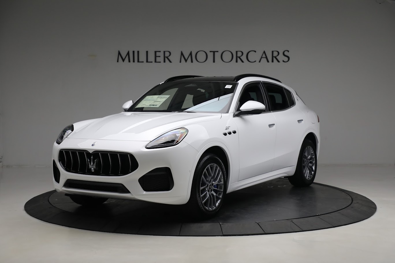 New 2023 Maserati Grecale GT | St. Petersburg, FL