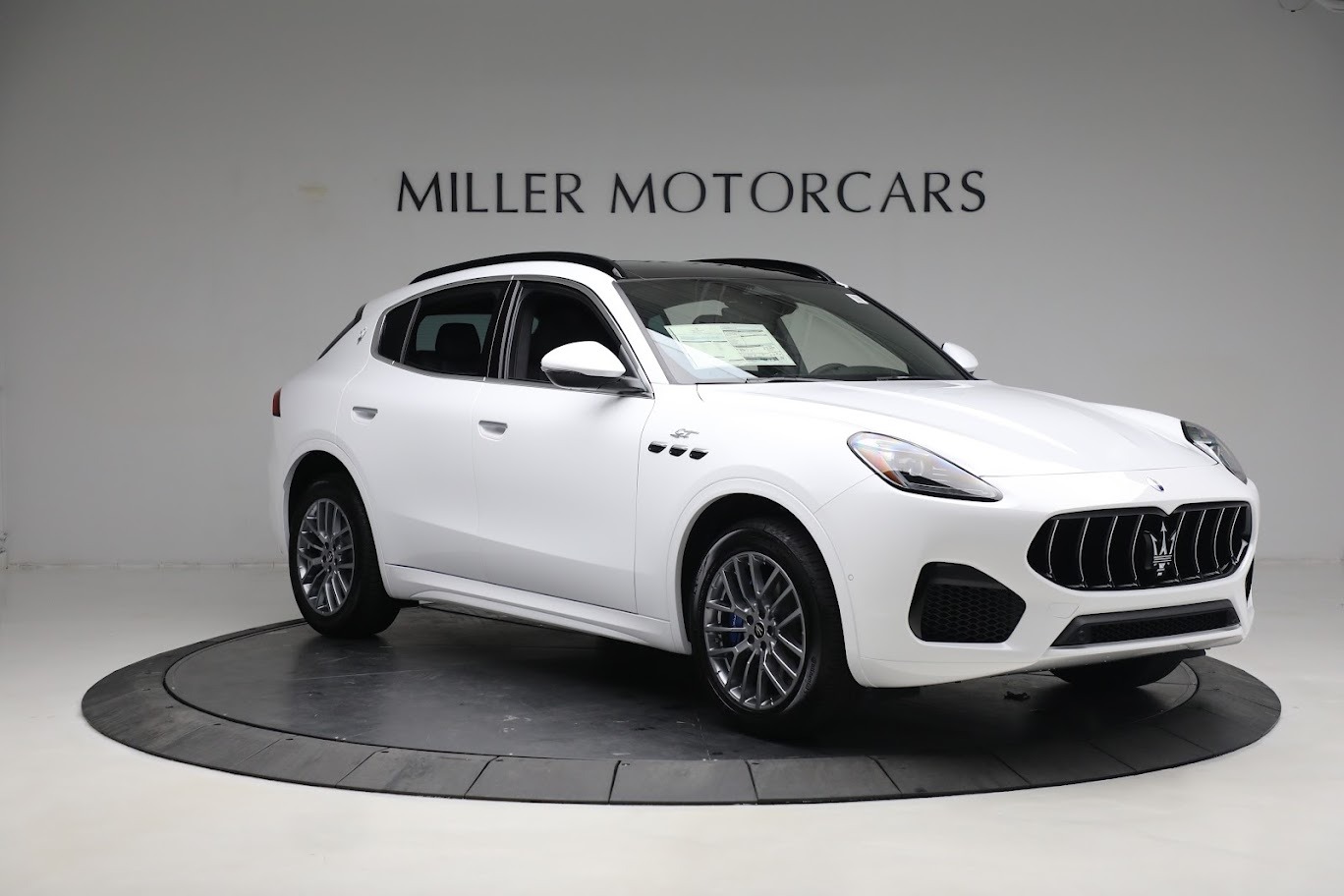 New 2023 Maserati Grecale GT | St. Petersburg, FL
