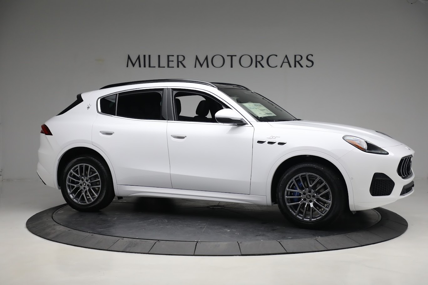 New 2023 Maserati Grecale GT | St. Petersburg, FL