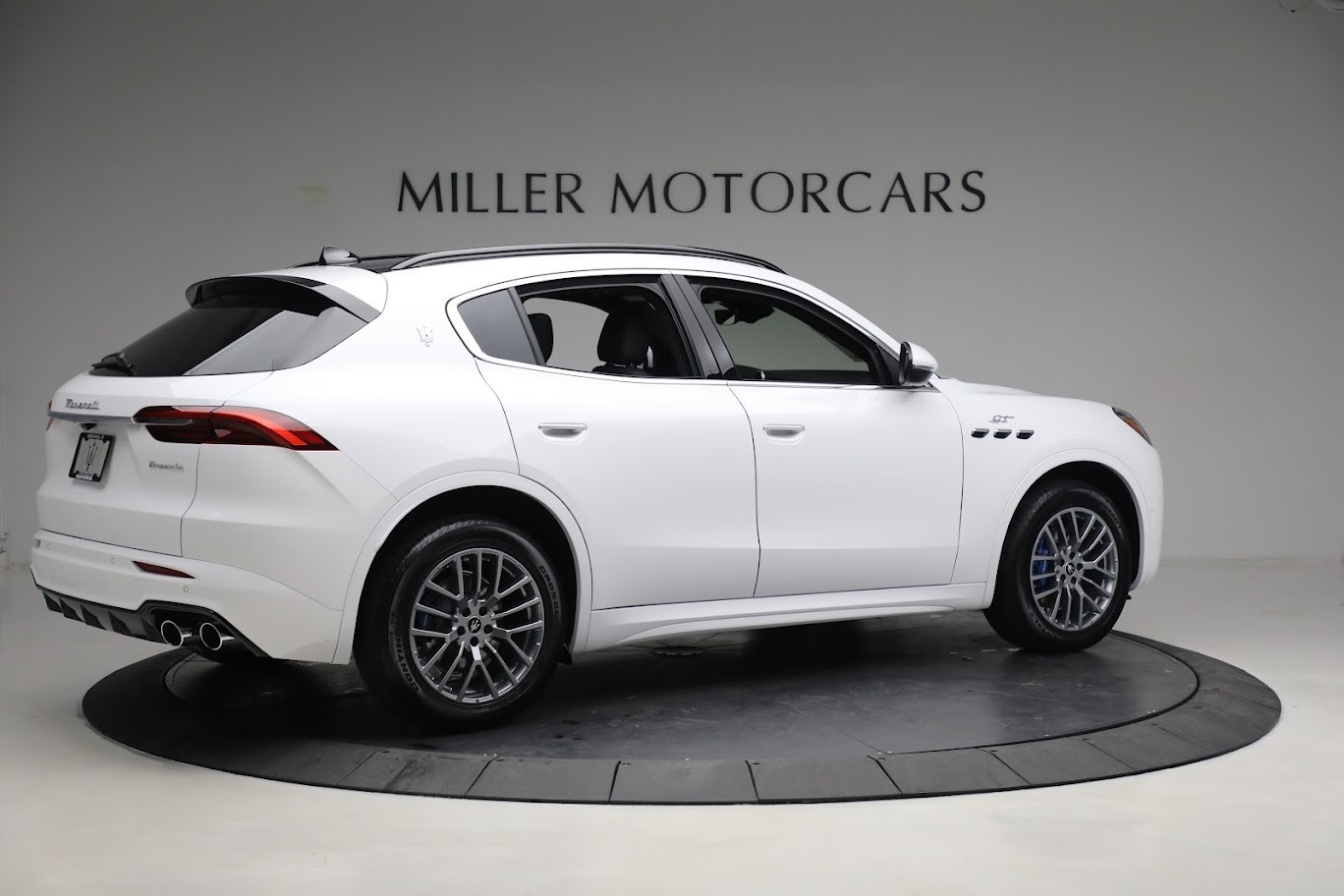 New 2023 Maserati Grecale GT | St. Petersburg, FL