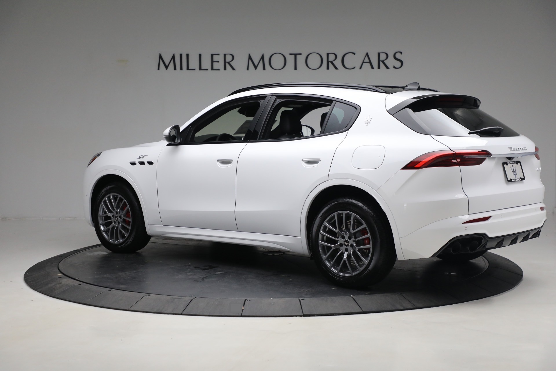 New 2023 Maserati Grecale GT | St. Petersburg, FL