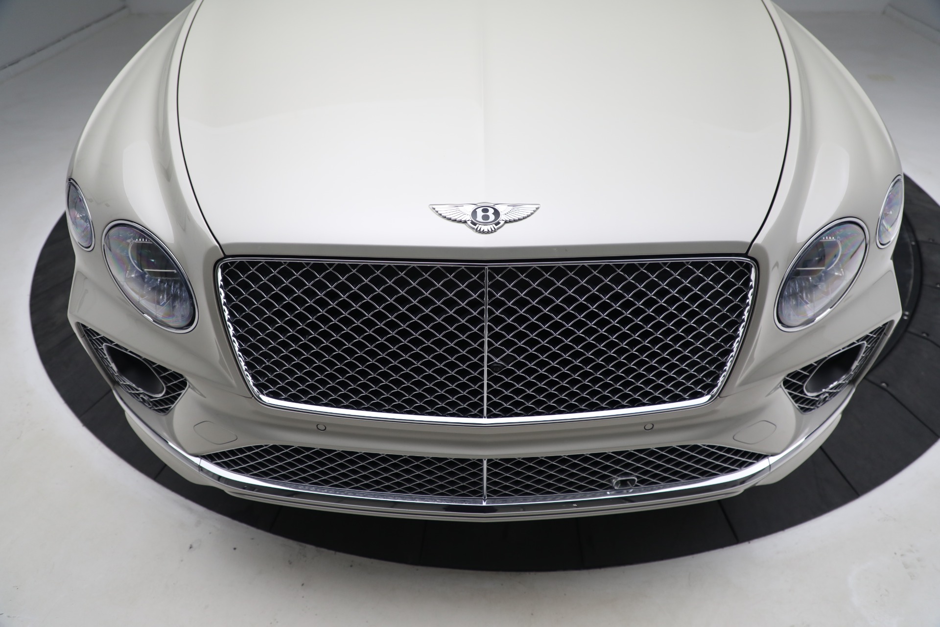 Used 2022 Bentley Bentayga V8 | St. Petersburg, FL