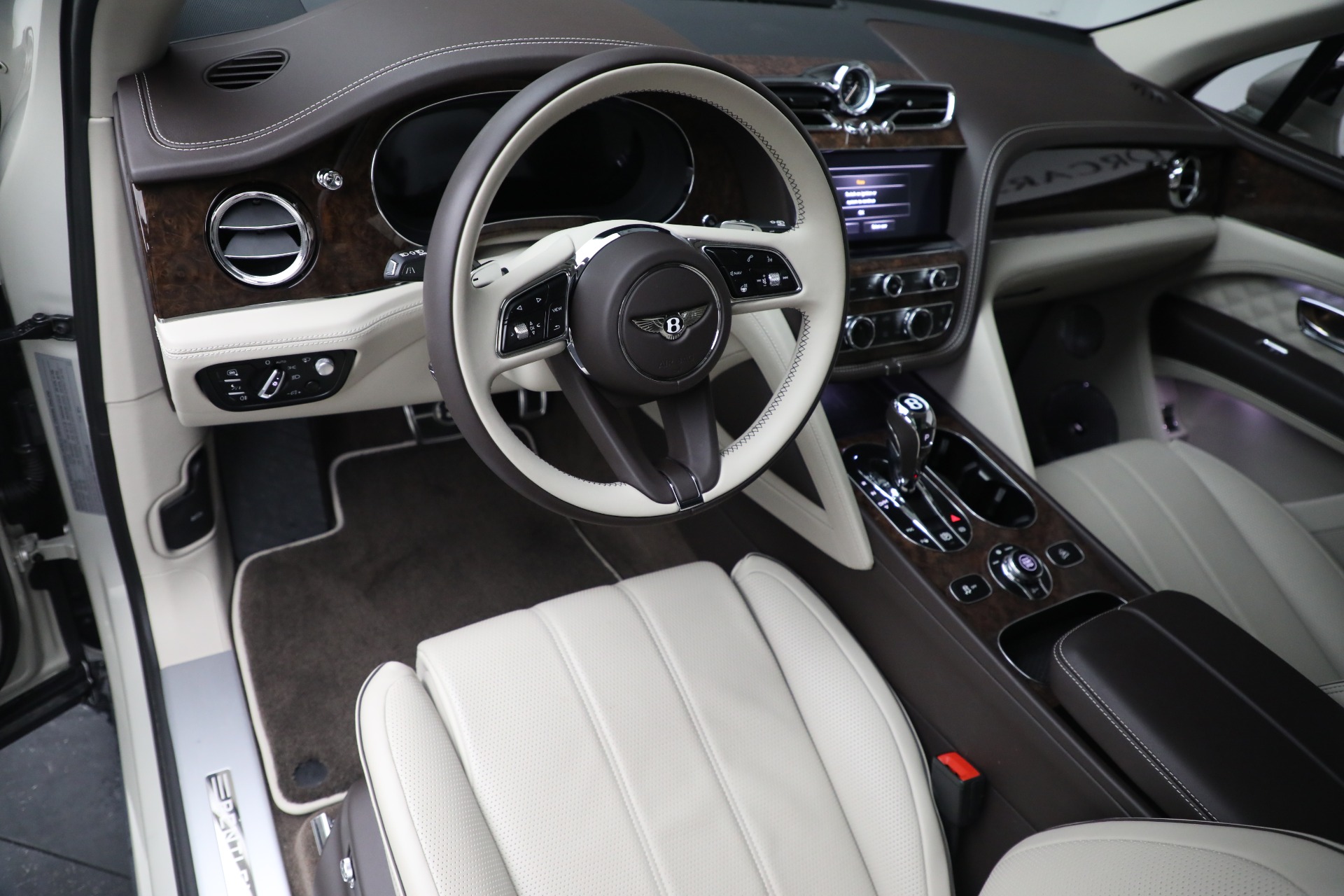 Used 2022 Bentley Bentayga V8 | St. Petersburg, FL