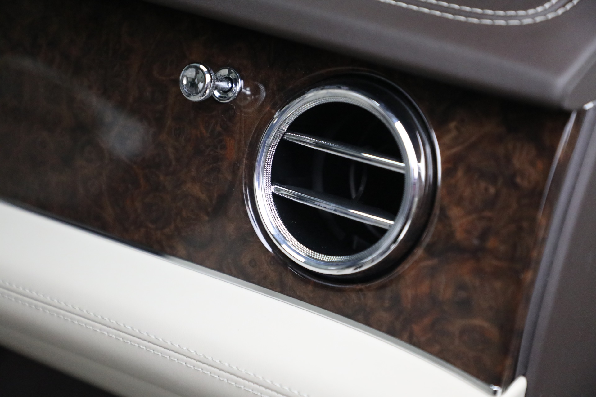 Used 2022 Bentley Bentayga V8 | St. Petersburg, FL