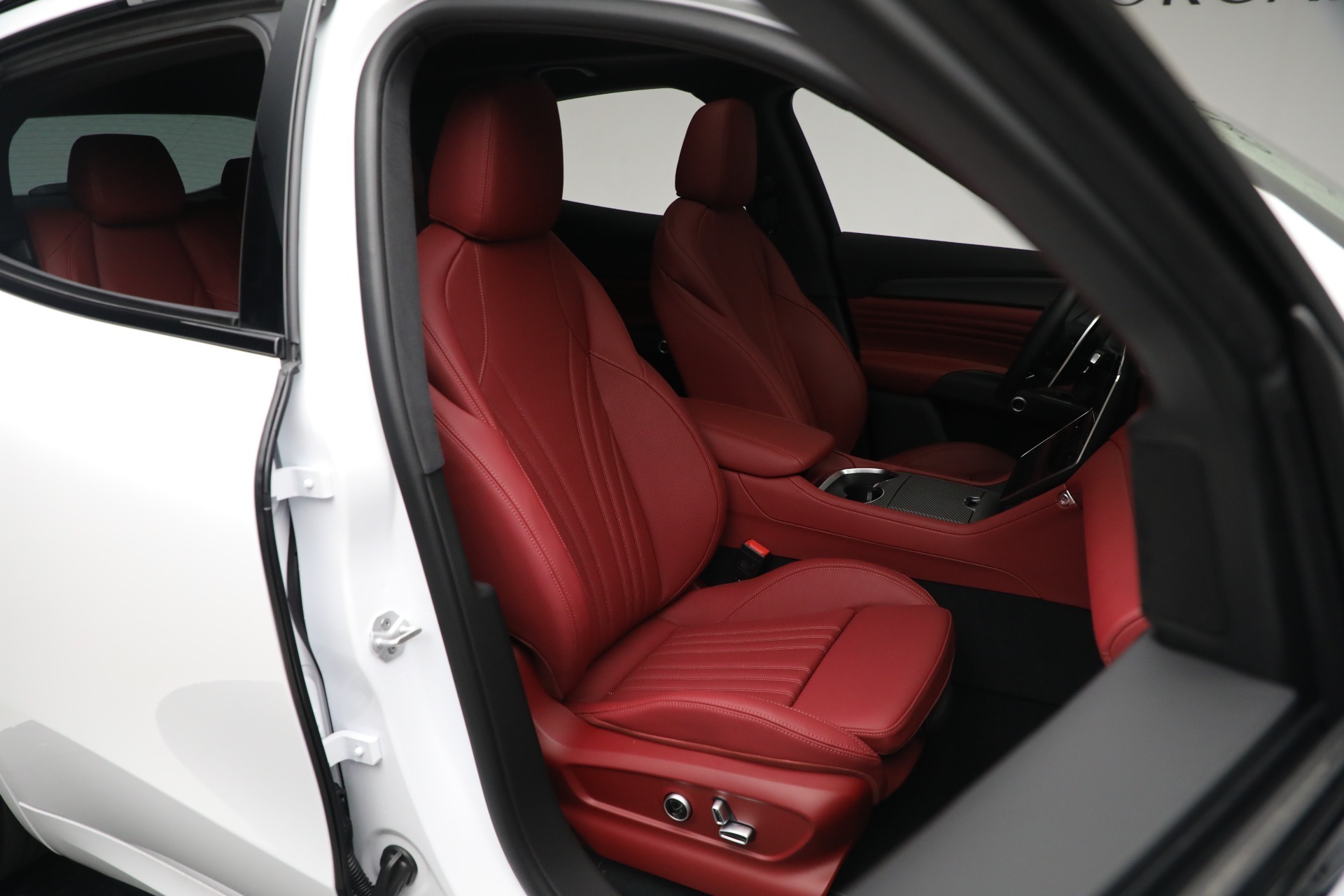 New 2023 Maserati Grecale Modena | St. Petersburg, FL