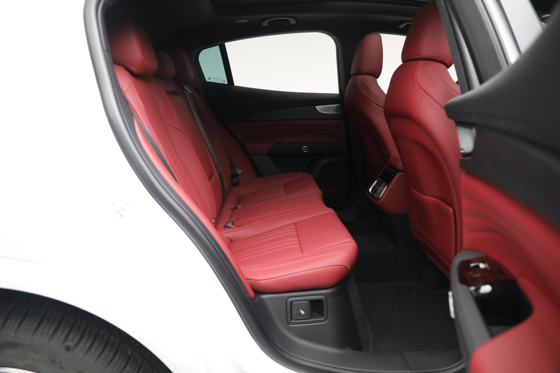 New 2023 Maserati Grecale Modena | St. Petersburg, FL