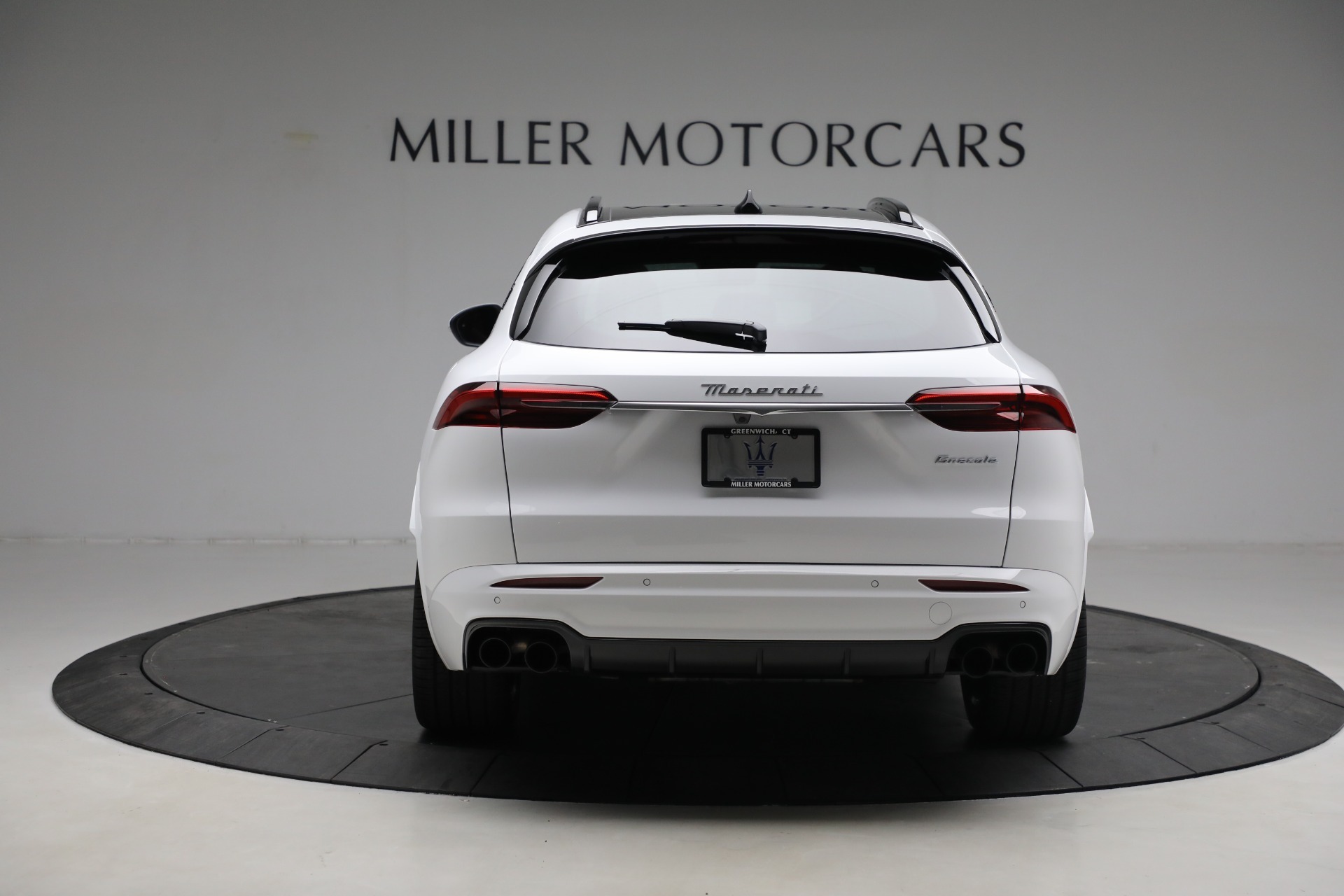 New 2023 Maserati Grecale Modena | St. Petersburg, FL