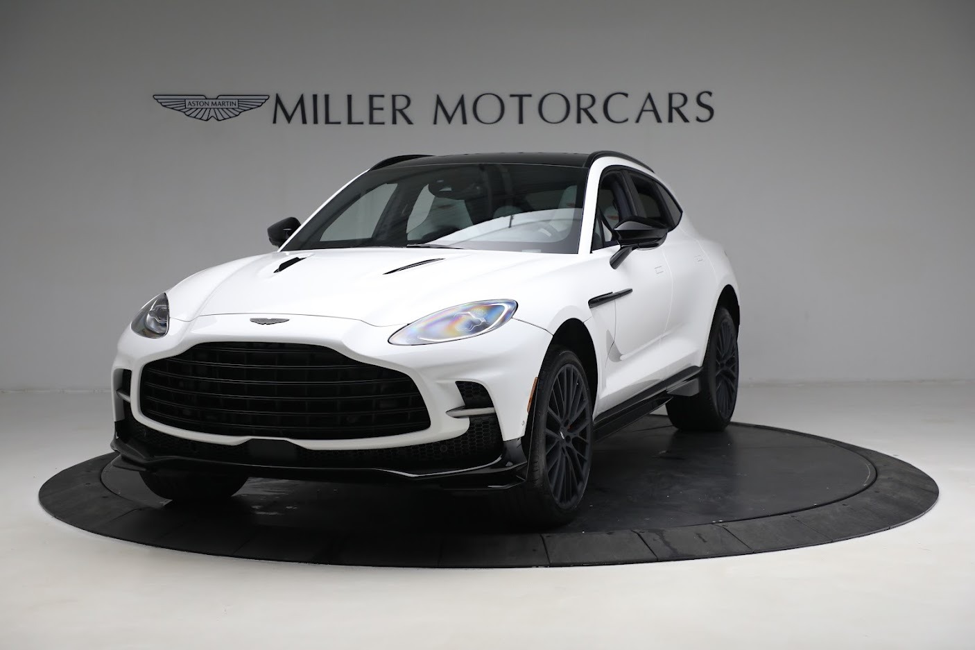 New 2023 Aston Martin DBX 707 | St. Petersburg, FL