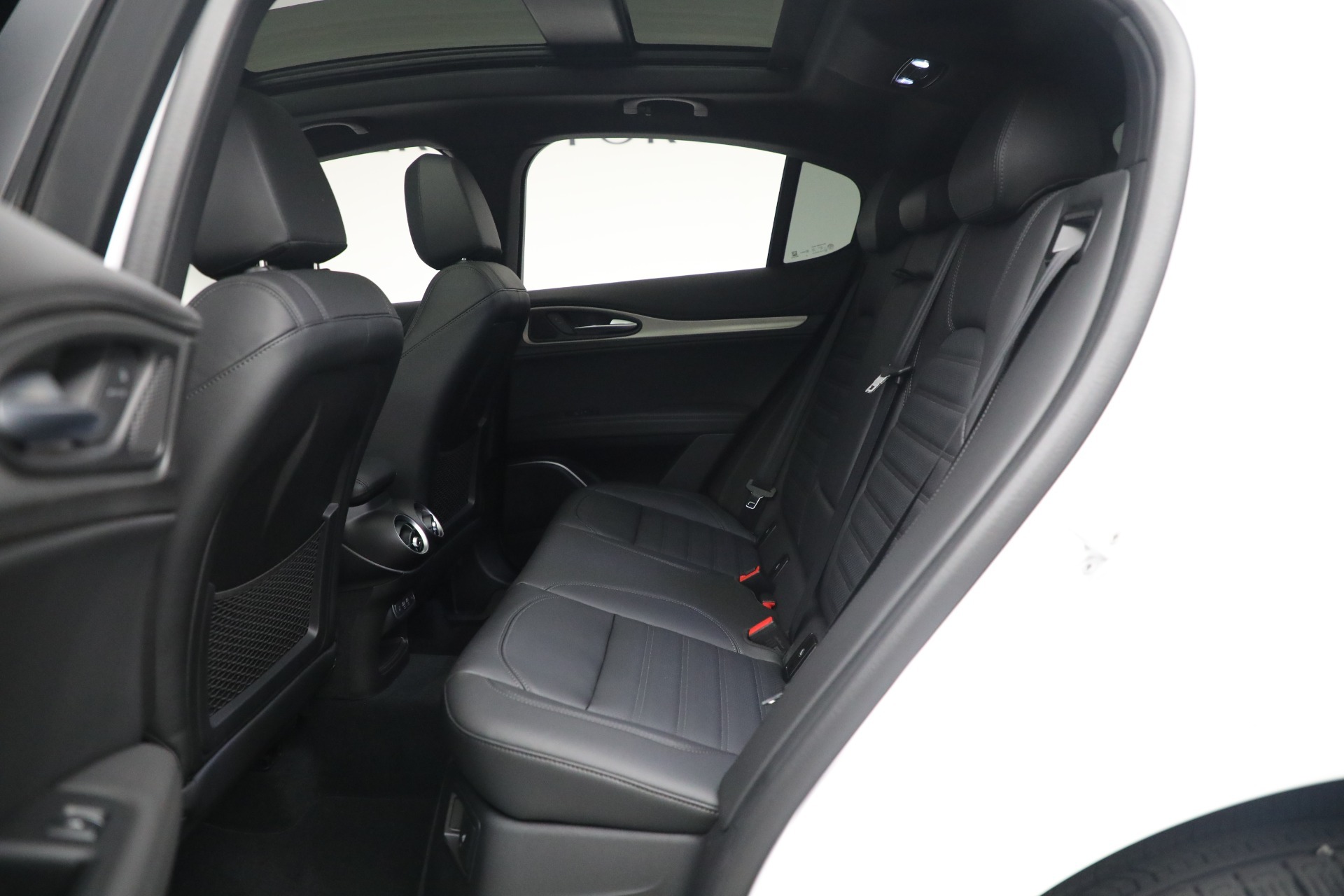 New 2023 Alfa Romeo Stelvio Veloce | St. Petersburg, FL