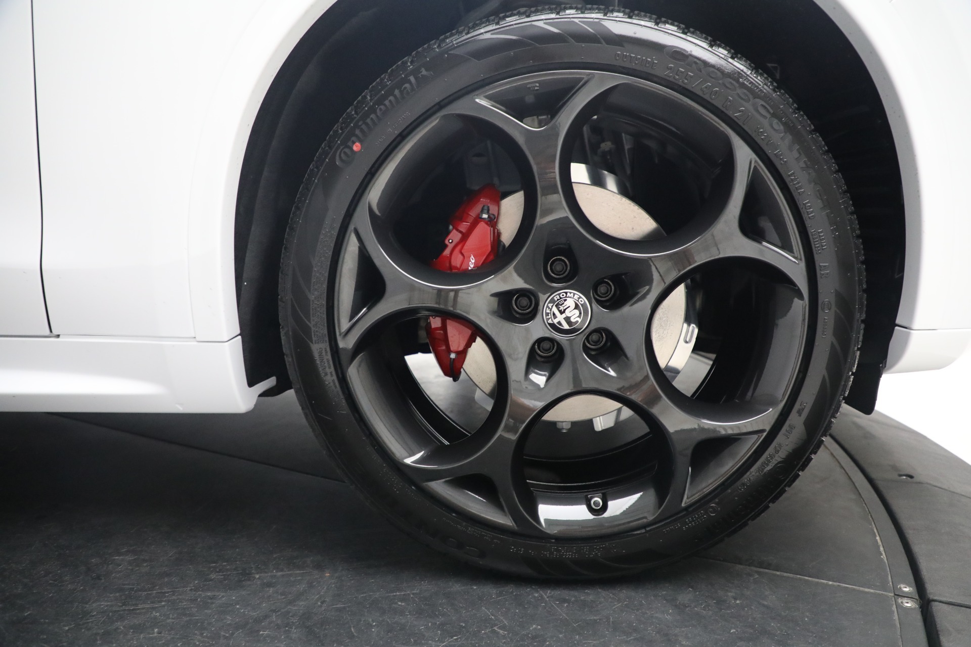 New 2023 Alfa Romeo Stelvio Veloce | St. Petersburg, FL