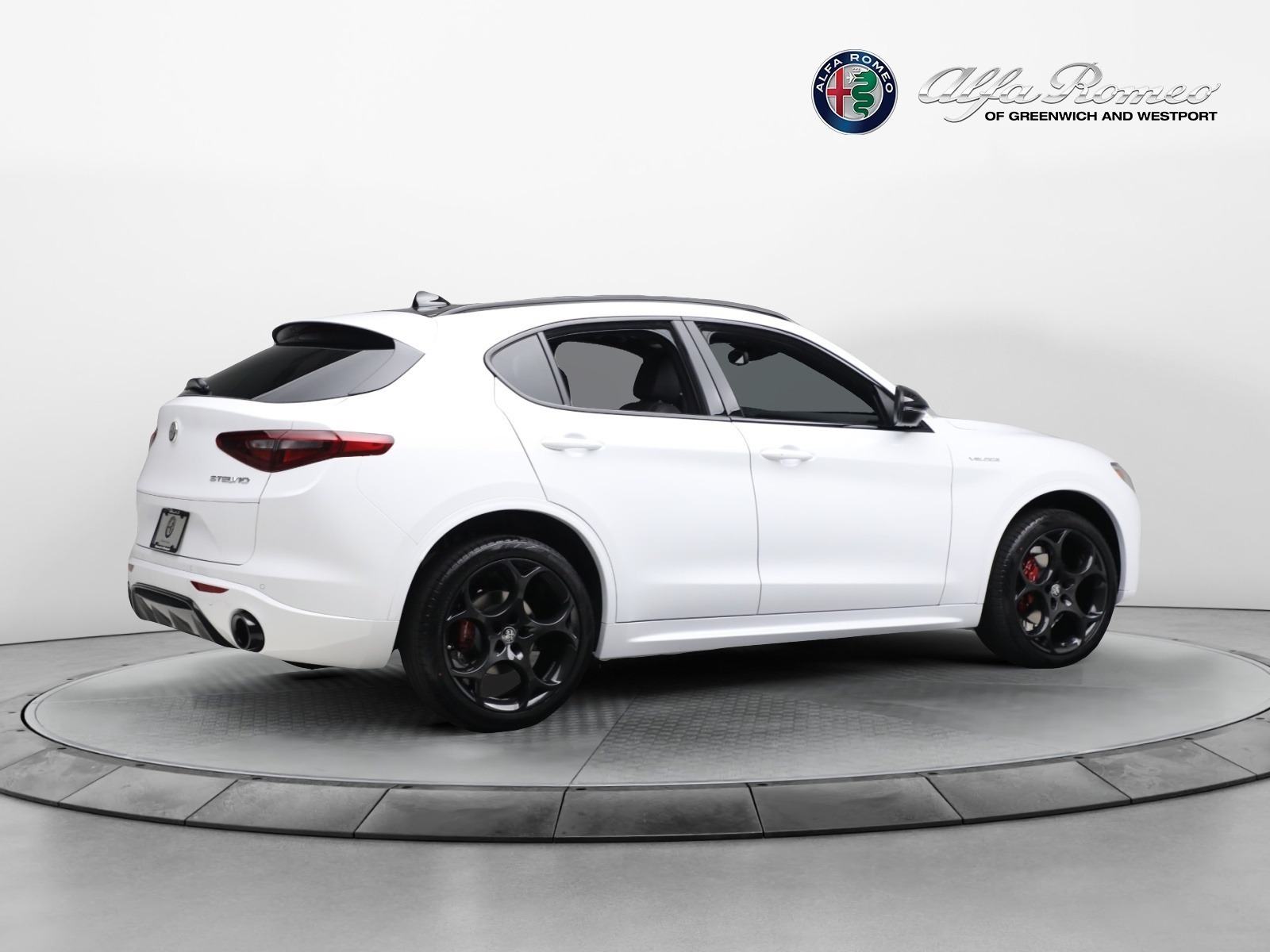 New 2023 Alfa Romeo Stelvio Veloce | St. Petersburg, FL
