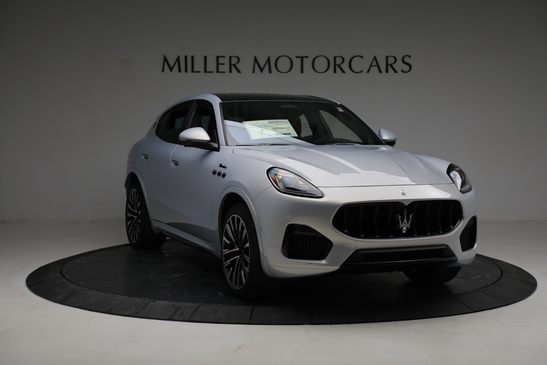 New 2023 Maserati Grecale Modena | St. Petersburg, FL