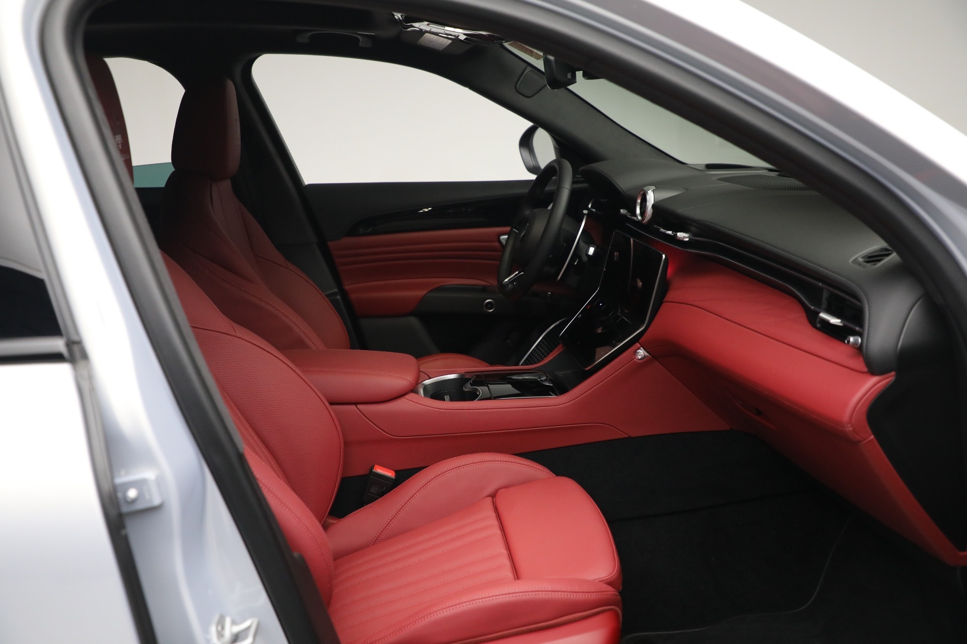 New 2023 Maserati Grecale Modena | St. Petersburg, FL