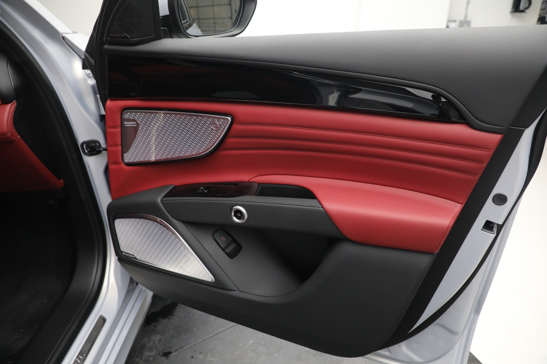 New 2023 Maserati Grecale Modena | St. Petersburg, FL